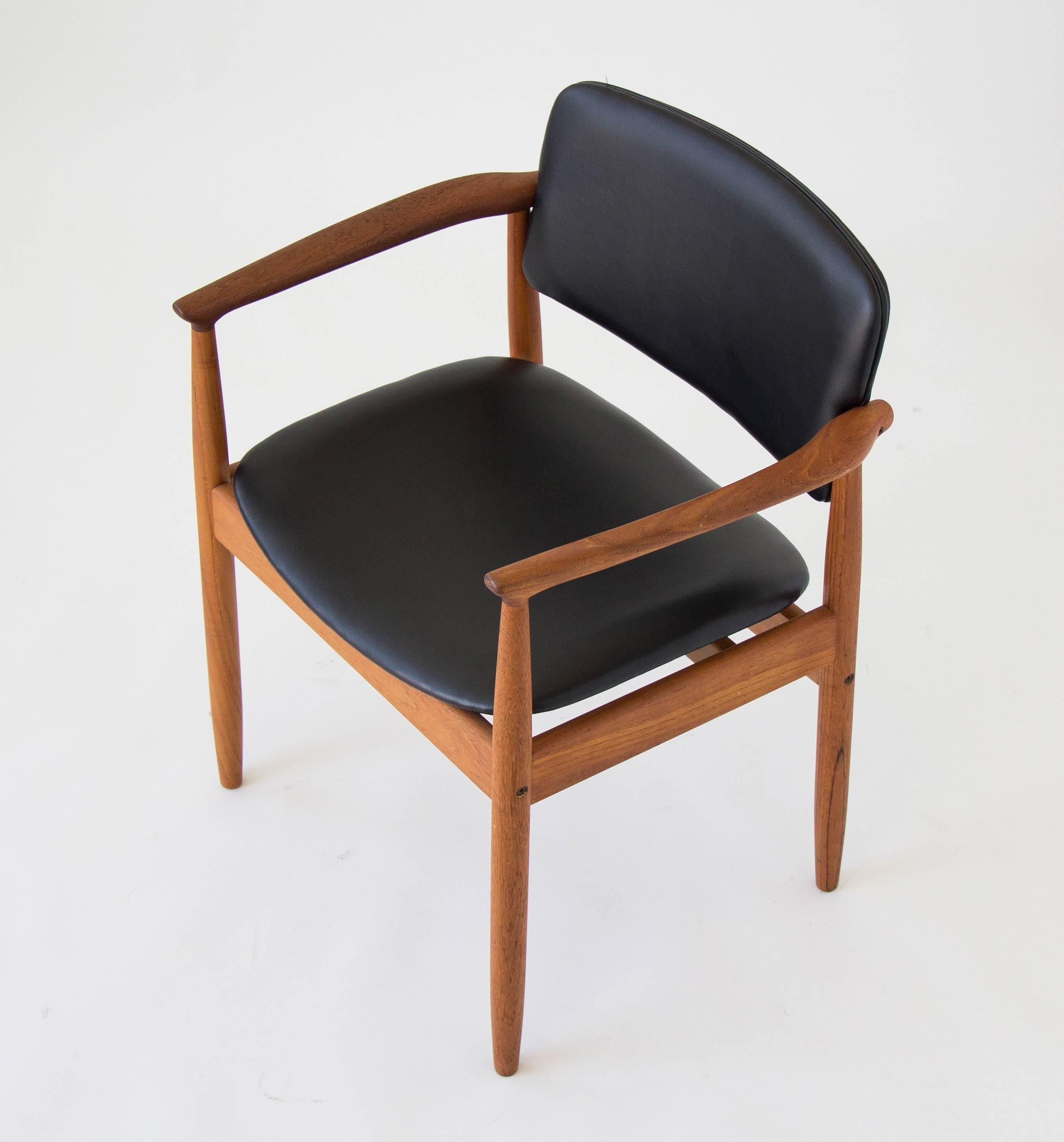 farso stolefabrik chairs