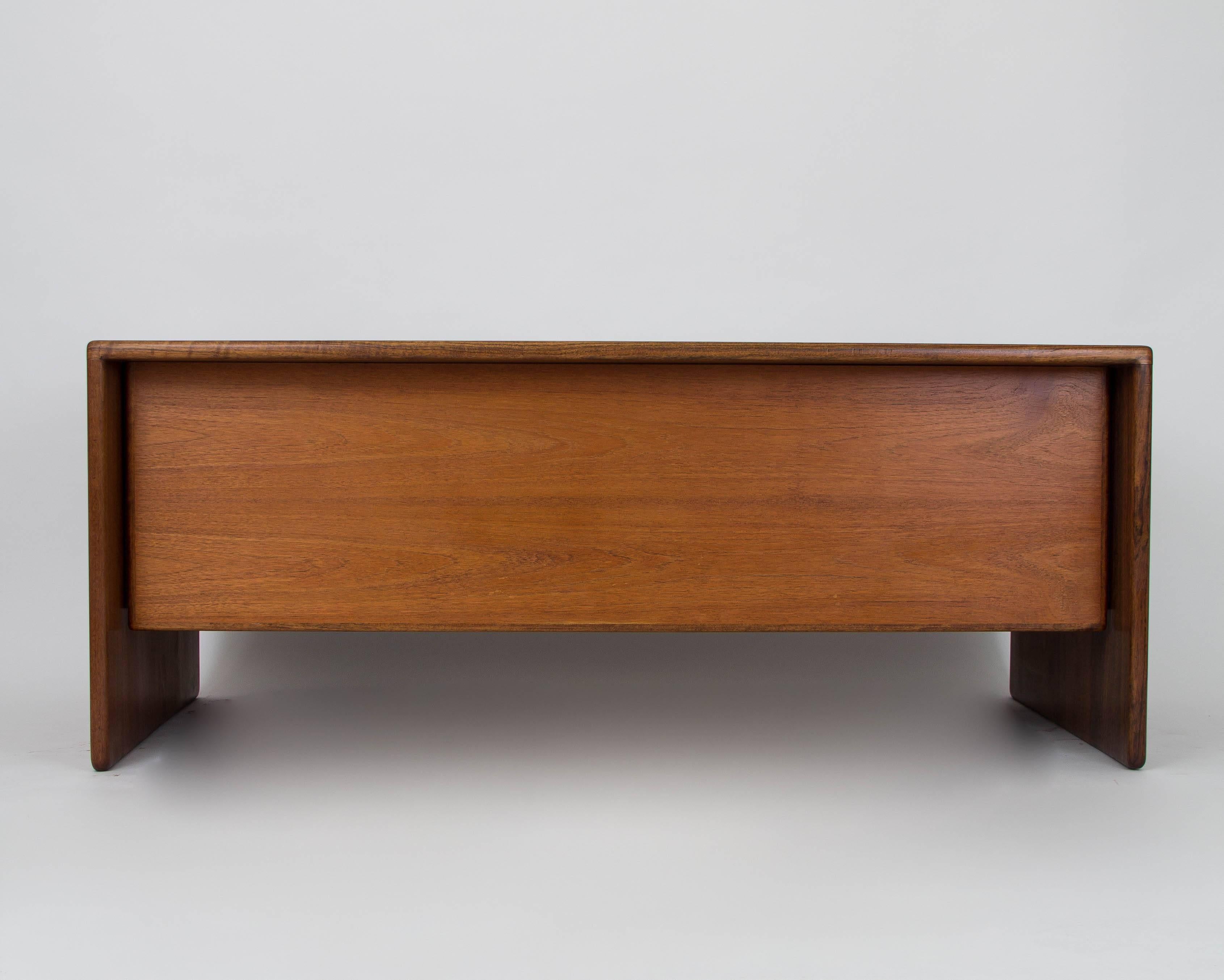 Gerald McCabe California-Designed Executive Desk for Erin Furniture 1