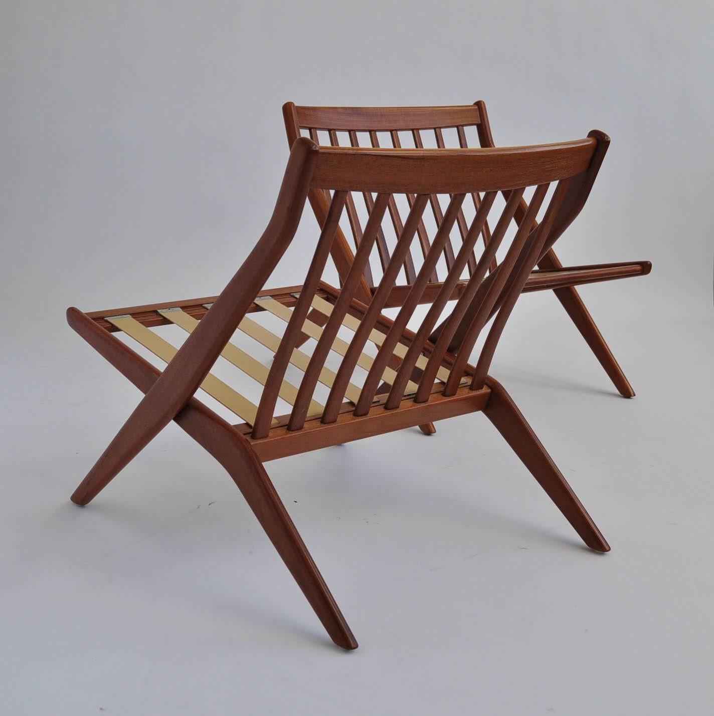 Pair of Teak Scissor Lounge Chairs by Folke Ohlsson for DUX In Good Condition In Los Angeles, CA