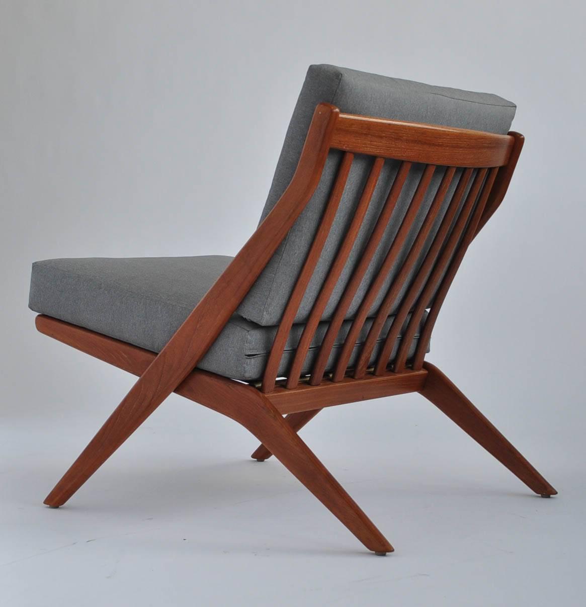 dux chairs