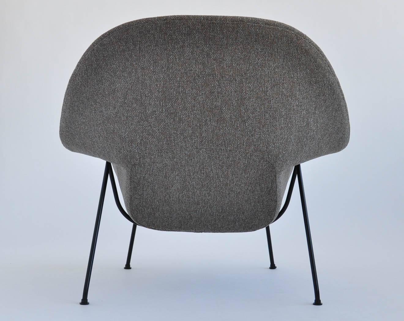 Mid-Century Modern Early Restored Womb Chair by Eero Saarinen for Knoll