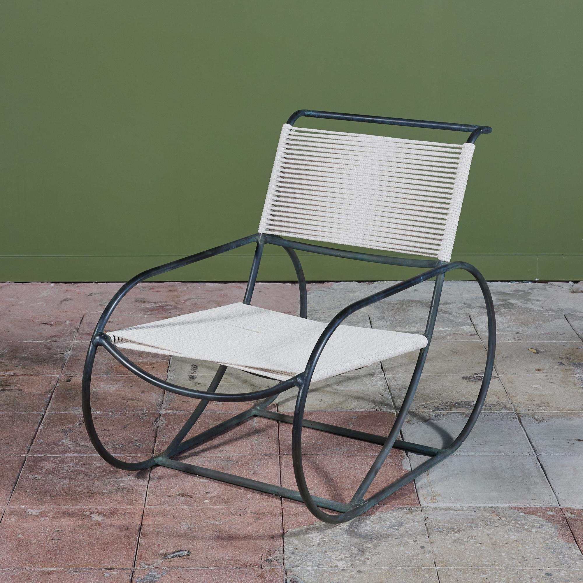 Paire de chaises longues de patio en bronze Kipp Stewart pour Terra 8