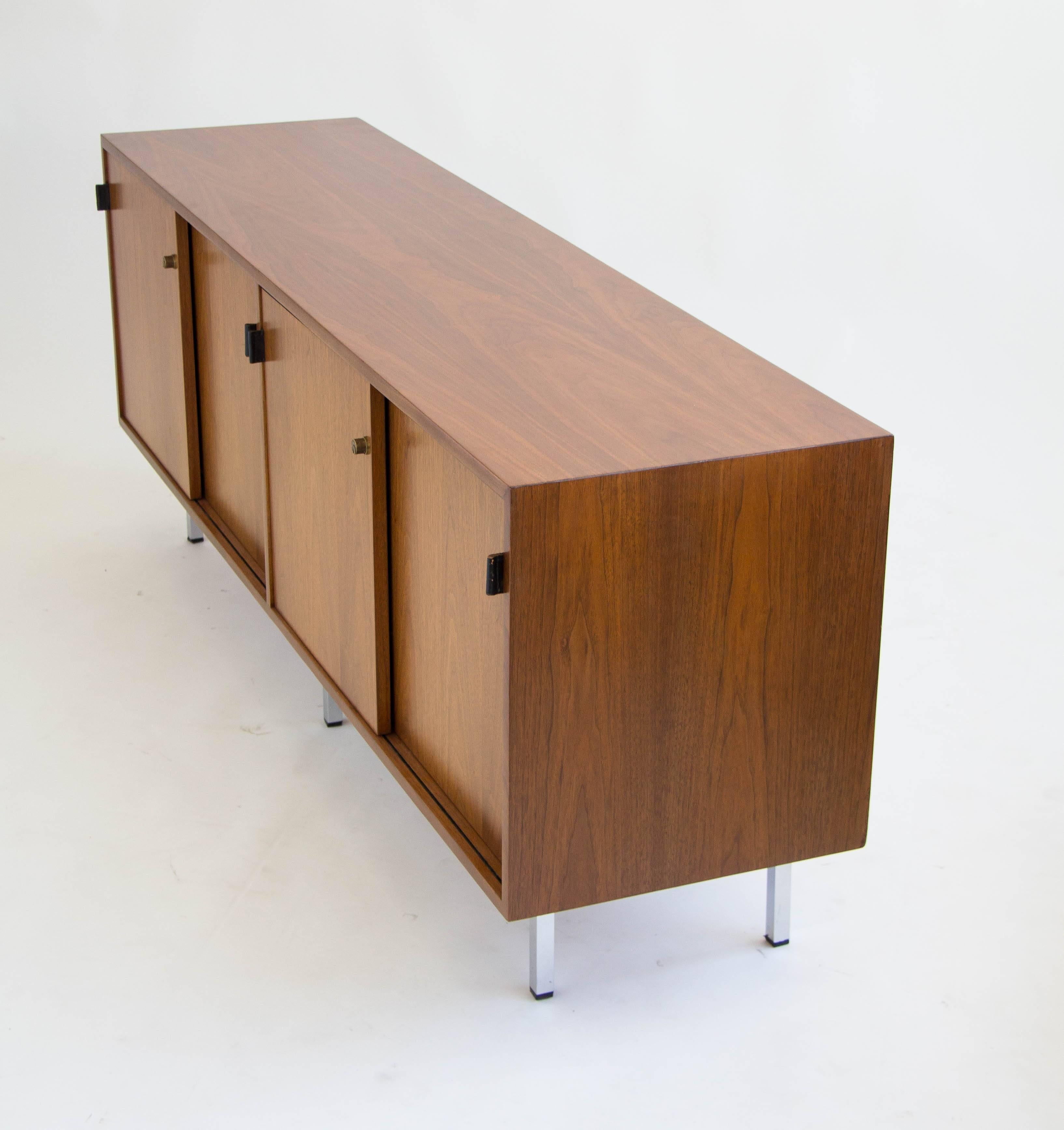 Knoll Walnut Credenza with Leather Hardware In Excellent Condition In Los Angeles, CA