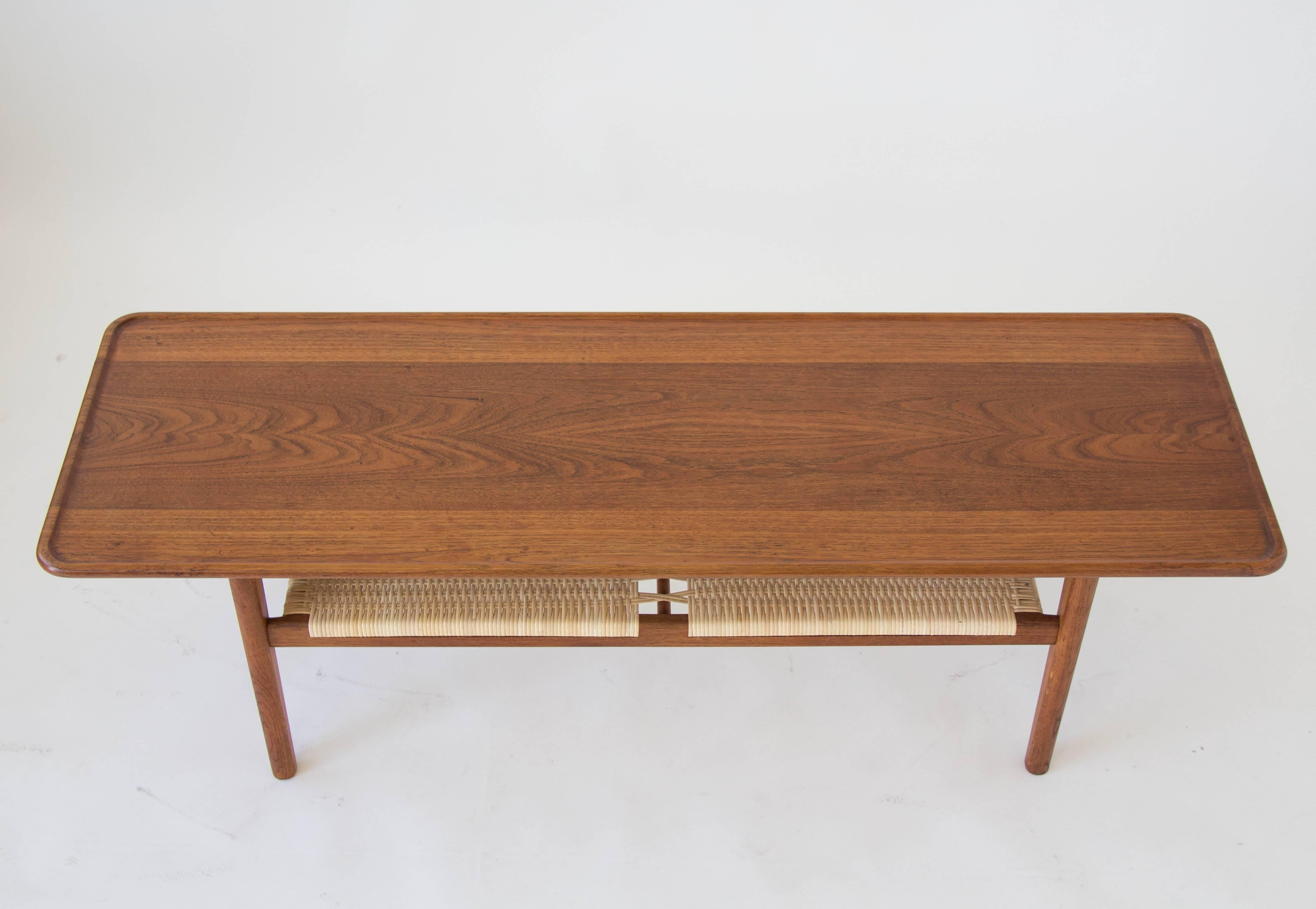 Hans Wegner AT-10 Coffee Table with Cane Shelf In Excellent Condition In Los Angeles, CA
