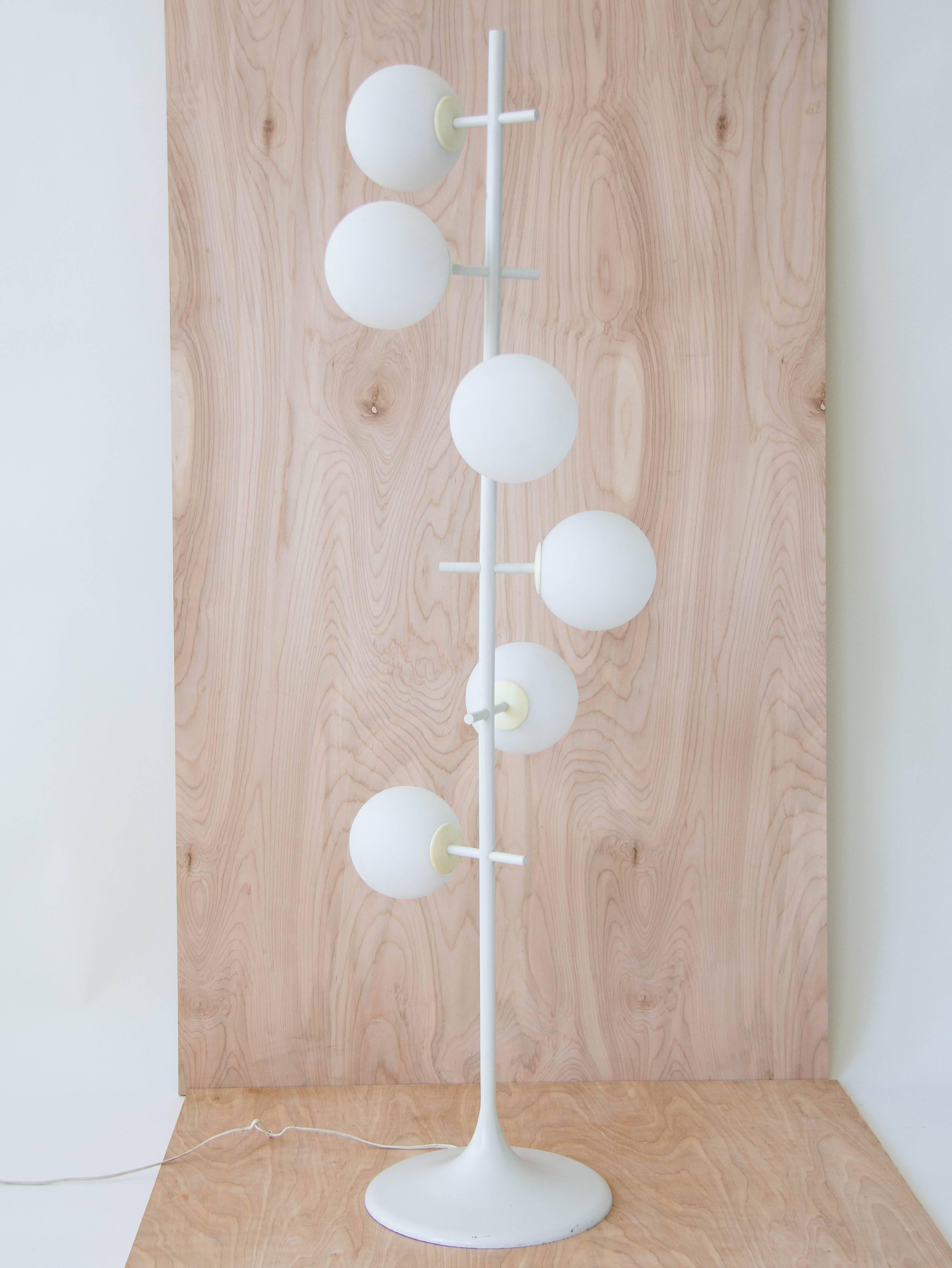 Mid-20th Century Rare Temde Leuchten Floor Lamp with Frosted Globes