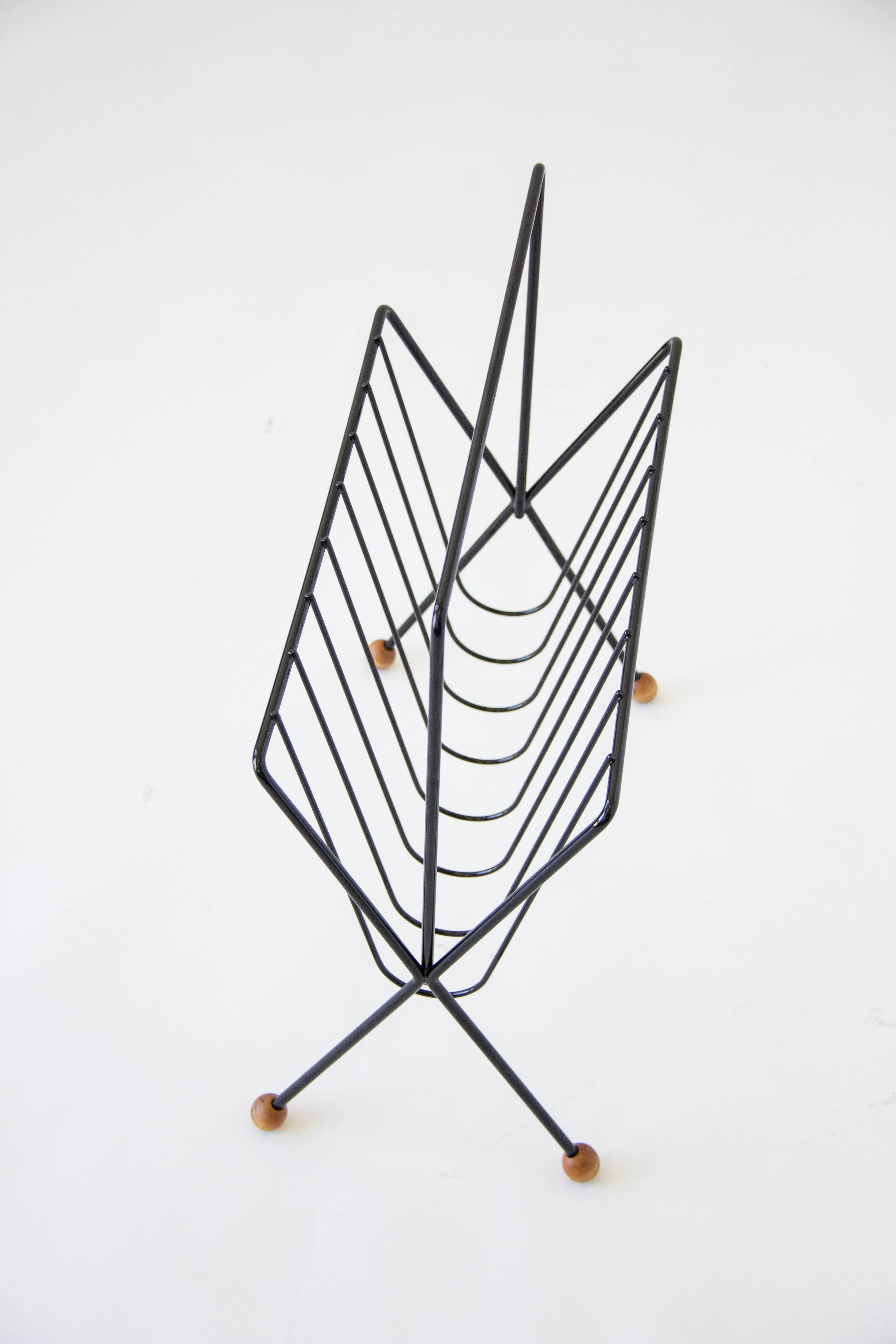 Tony Paul Magazine Rack In Excellent Condition In Los Angeles, CA
