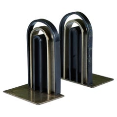 Fermalibri in bronzo e ottone in stile Art Déco di Walter Von Nessen, anni '30, Stati Uniti