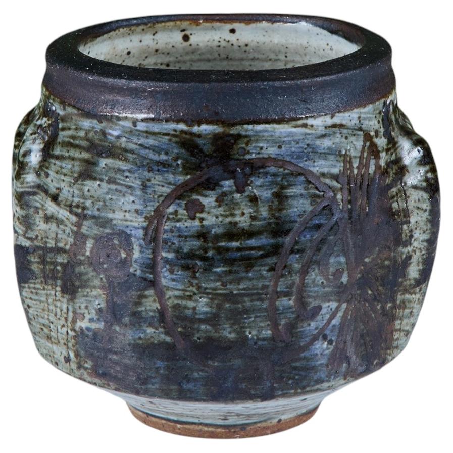 Keramikgefäß aus dem Atelier von Otto und Vivika Heino
