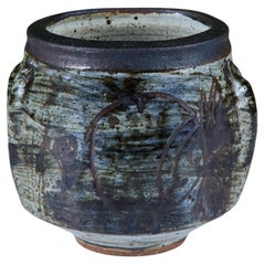 Vaso in ceramica dello Studio Otto e Vivika Heino