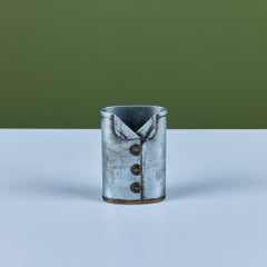 Schreibtischorganizer mit Knopfverschluss aus der Mitte des 20. Jahrhunderts mit plastischem Design