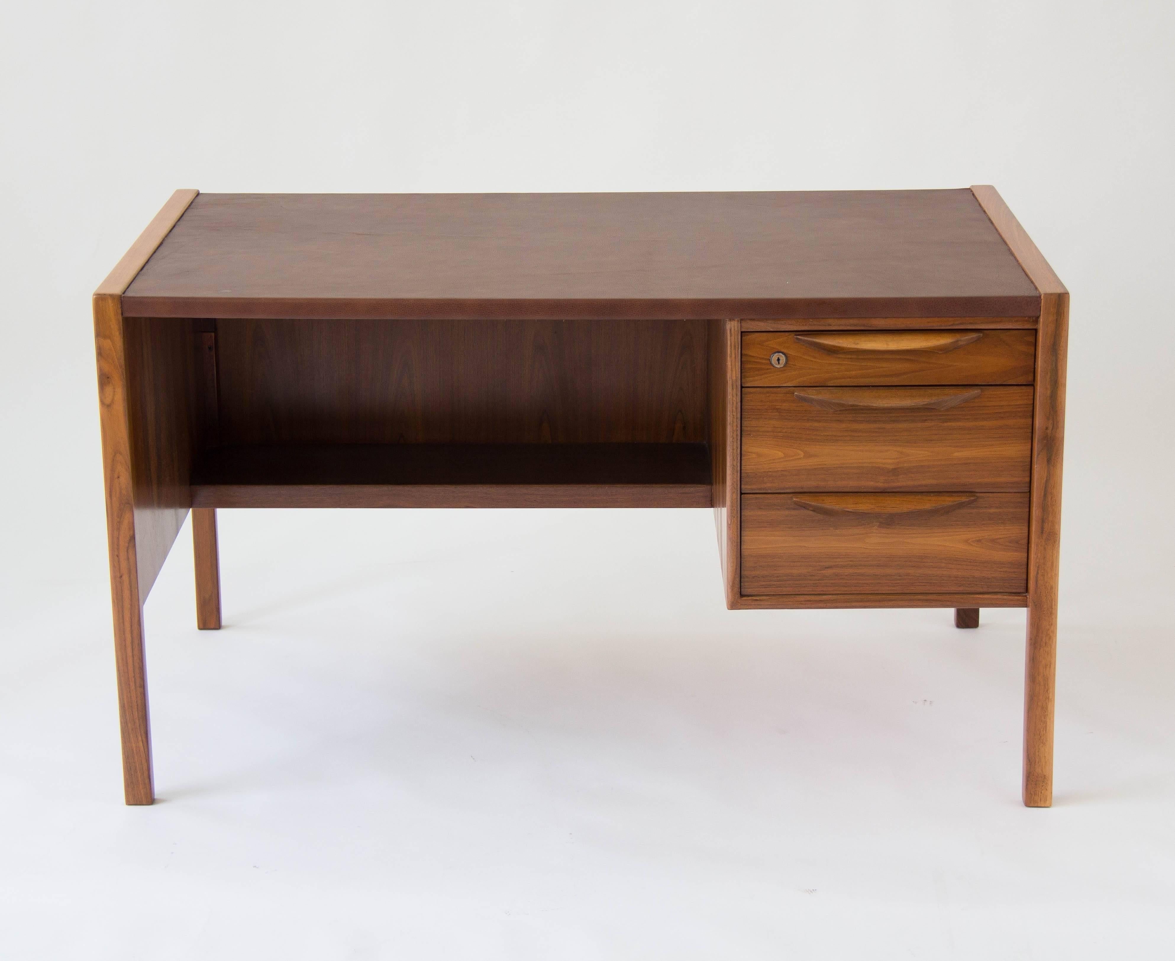 Mid-Century Modern Jens Risom Walnut Desk with Leather Writing Surface