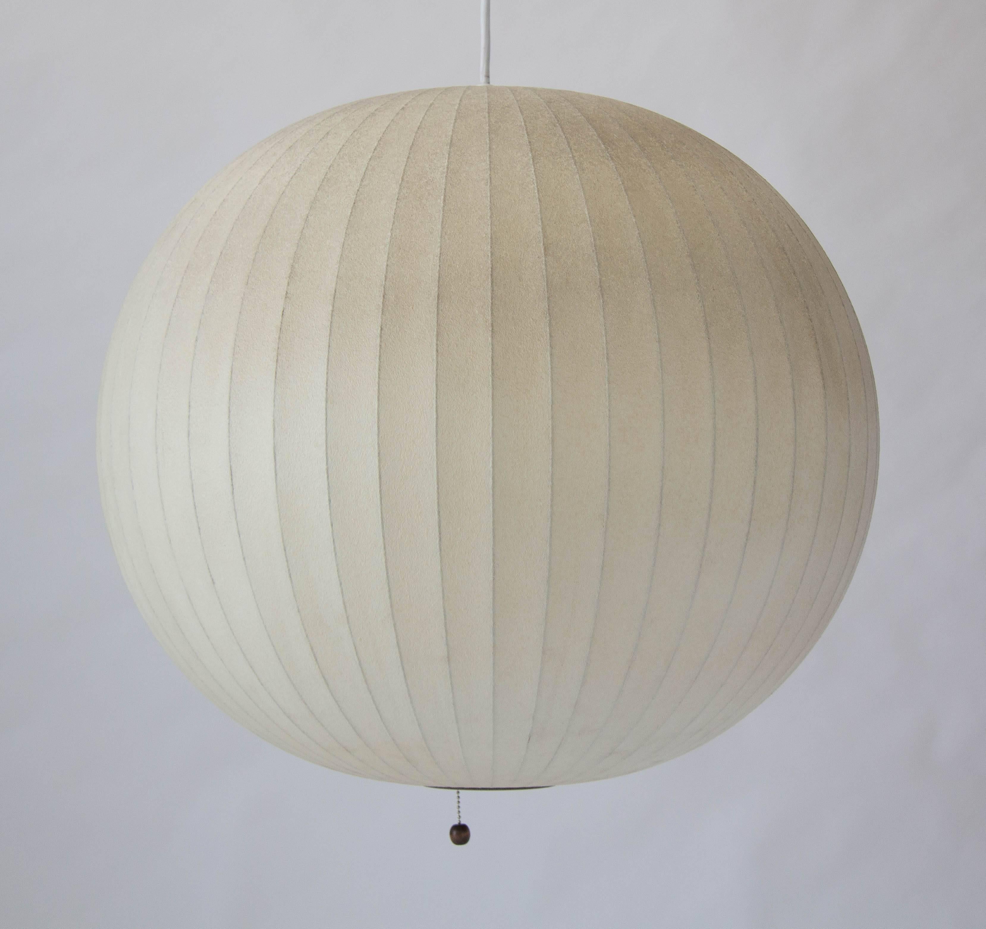 George Nelson Bubble Lamp In Good Condition In Los Angeles, CA