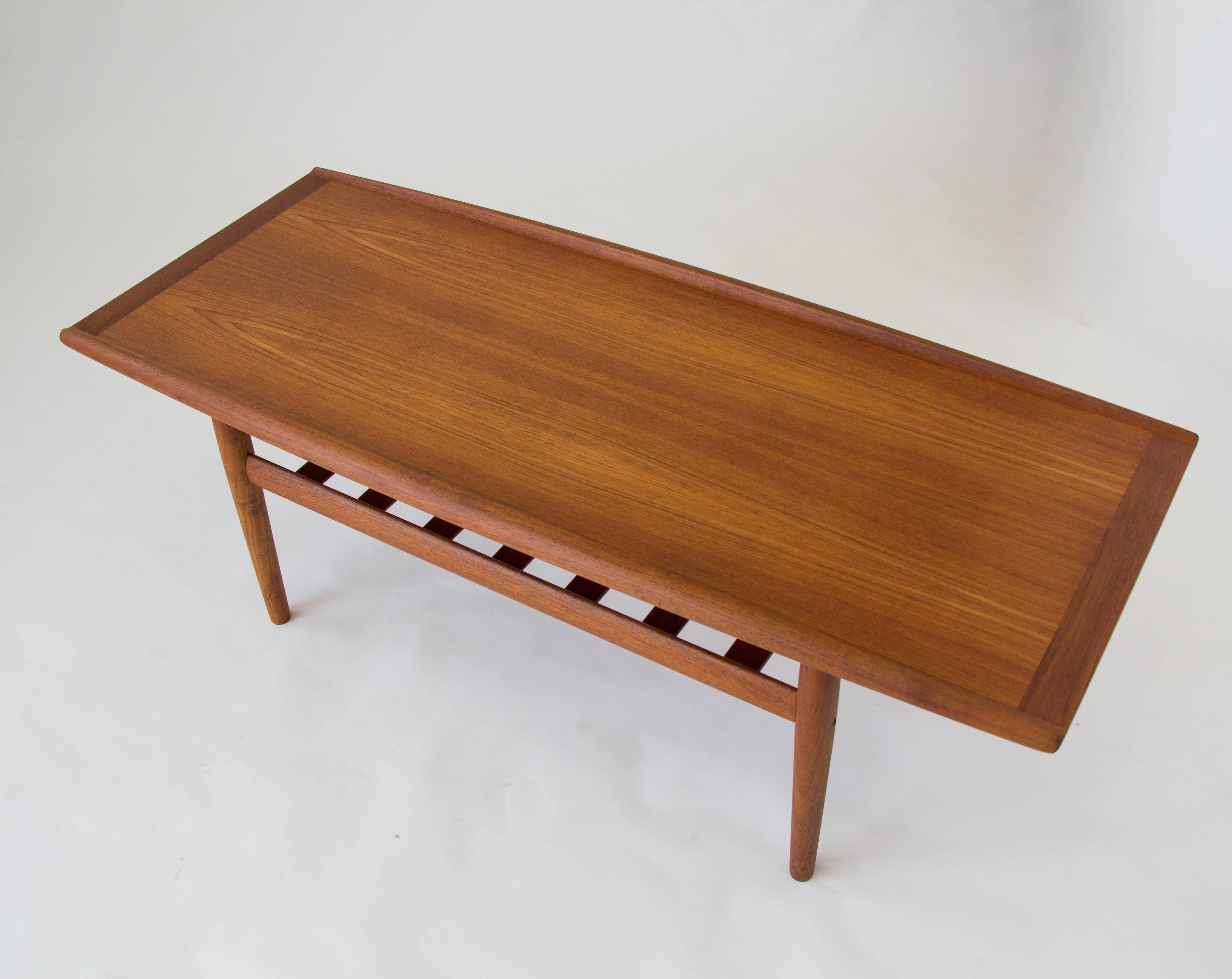 Grete Jalk Coffee Table with Slatted Shelf In Excellent Condition In Los Angeles, CA