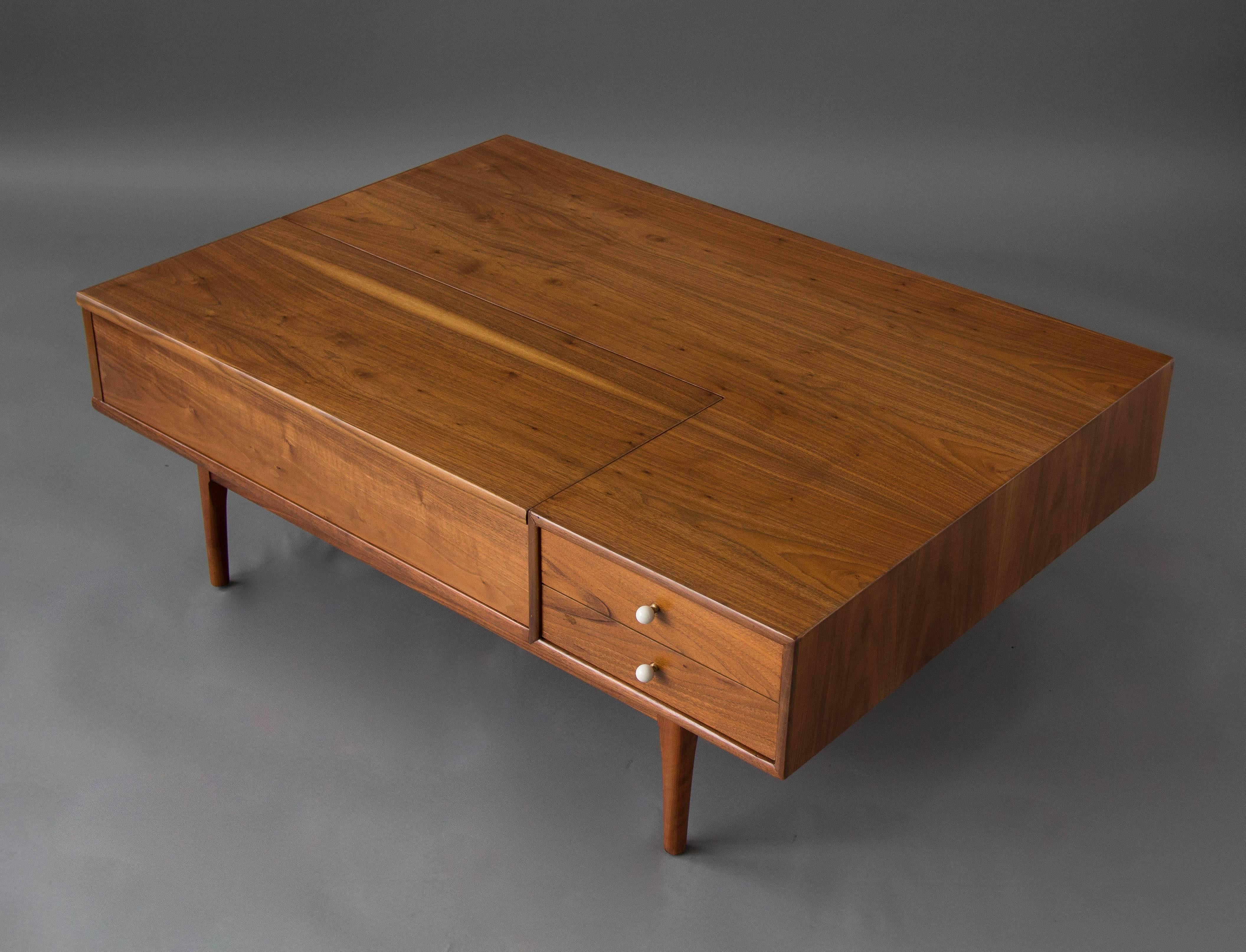 Kipp Stewart for Drexel Declaration Coffee Table In Excellent Condition In Los Angeles, CA