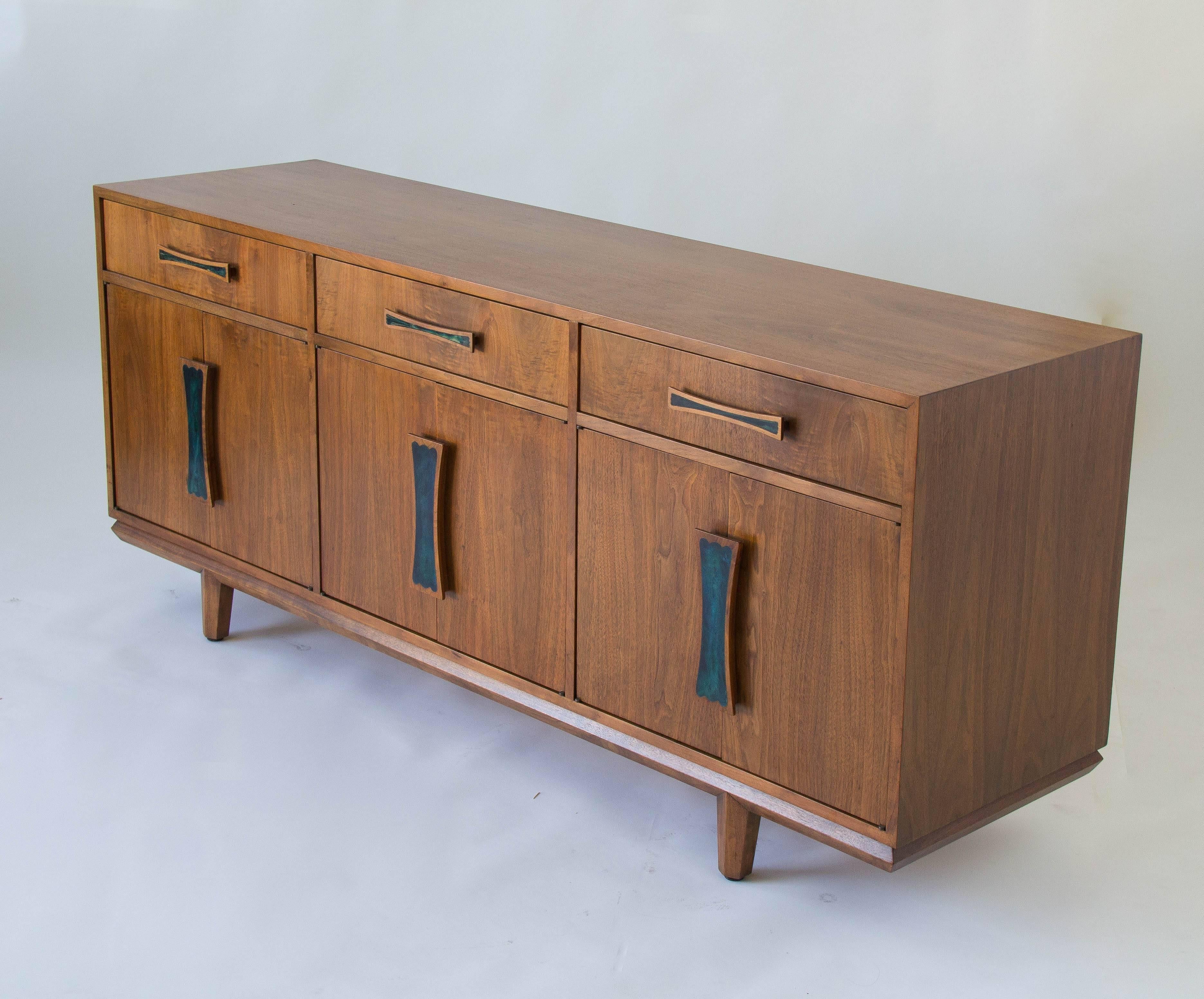 Mid-20th Century Cal-Mode Walnut Credenza with Inlaid Handles