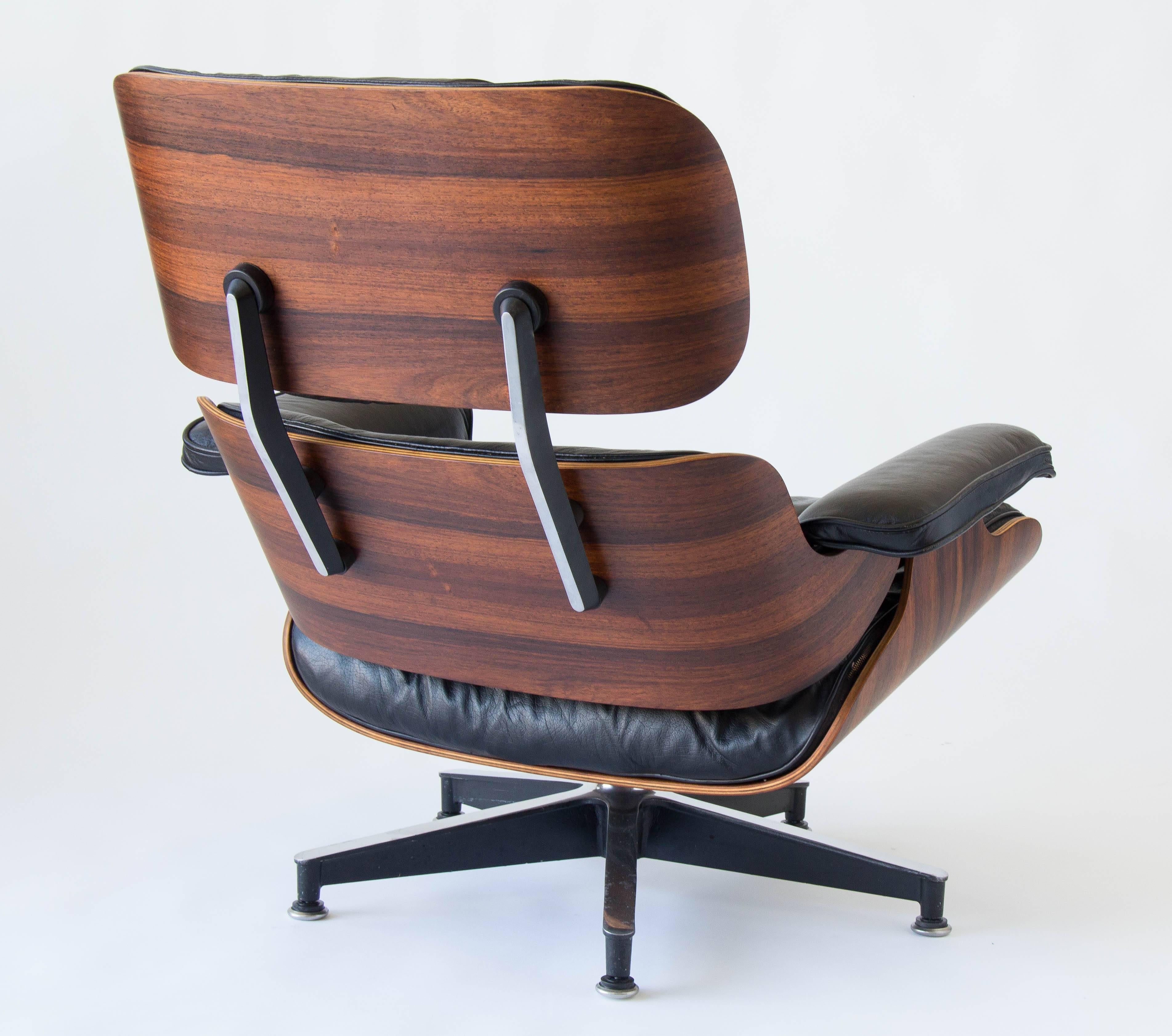 1960s Eames 670/671 Lounge Chair with Ottoman In Excellent Condition In Los Angeles, CA