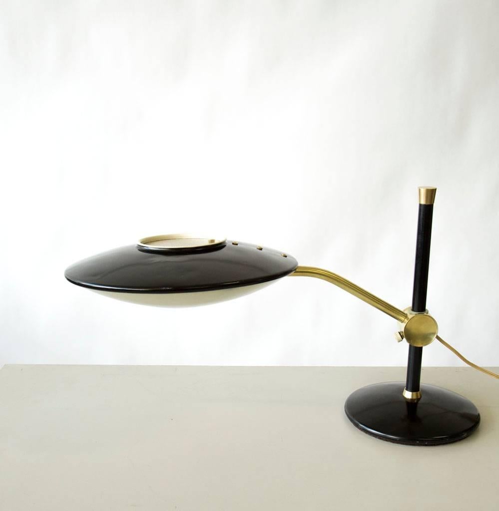 American Dazor Model 2008 Saucer Desk Lamp