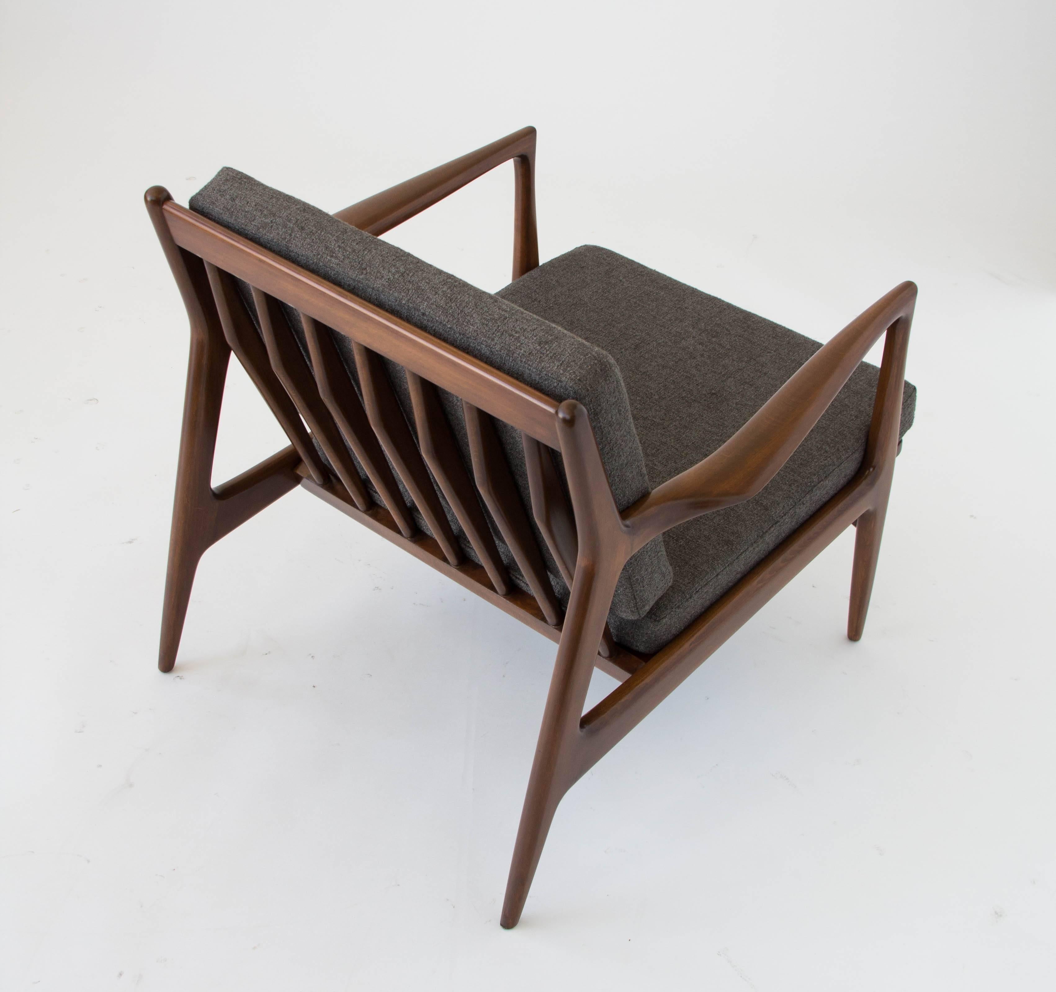 Lounge Chair by Ib Kofod-Larsen for Selig In Excellent Condition In Los Angeles, CA