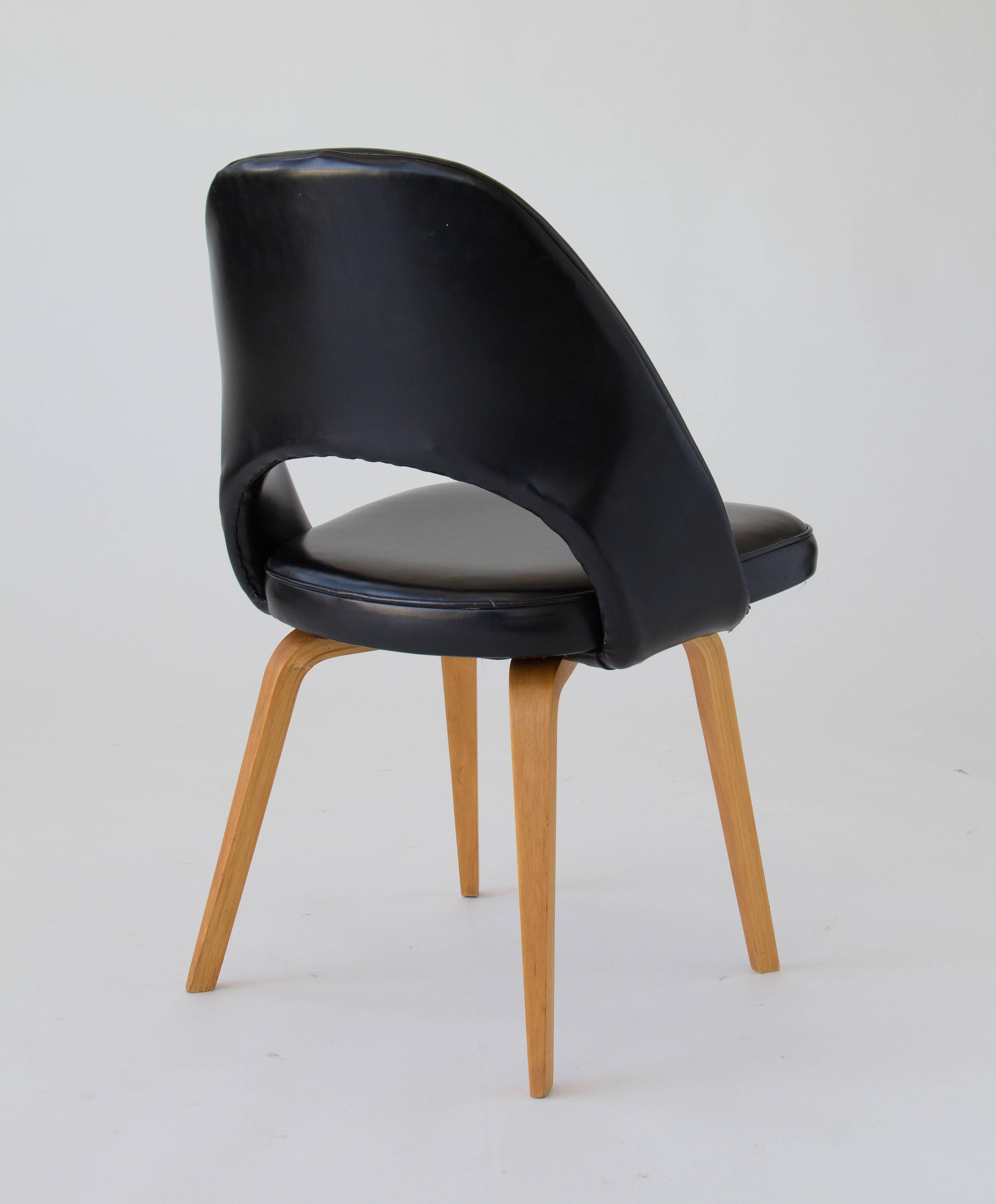 Eero Saarinen Executive or Dining Chair for Knoll 1