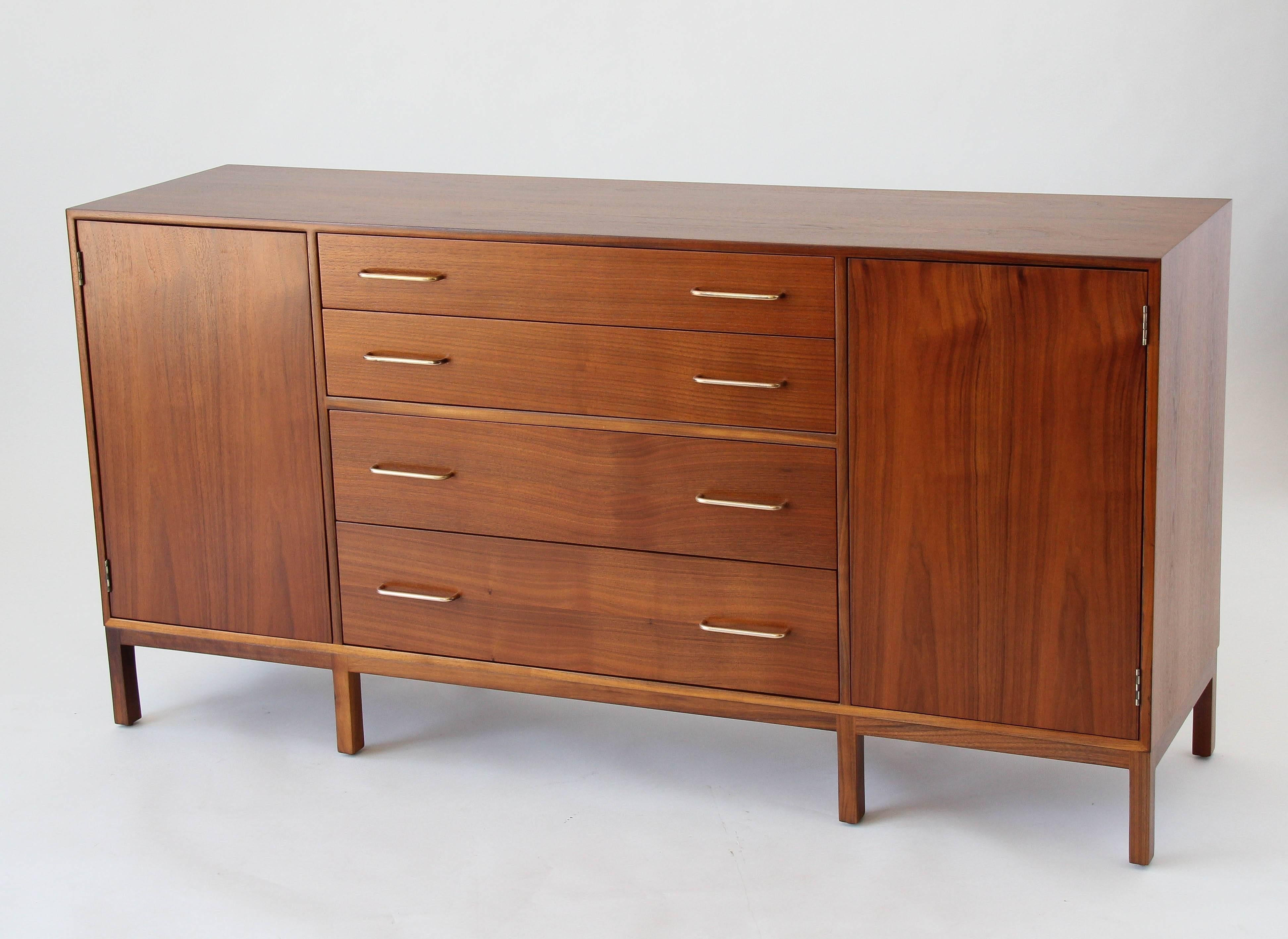 Mid-Century Modern Sideboard in Mahogany and Brass by Edward Wormley for Dunbar