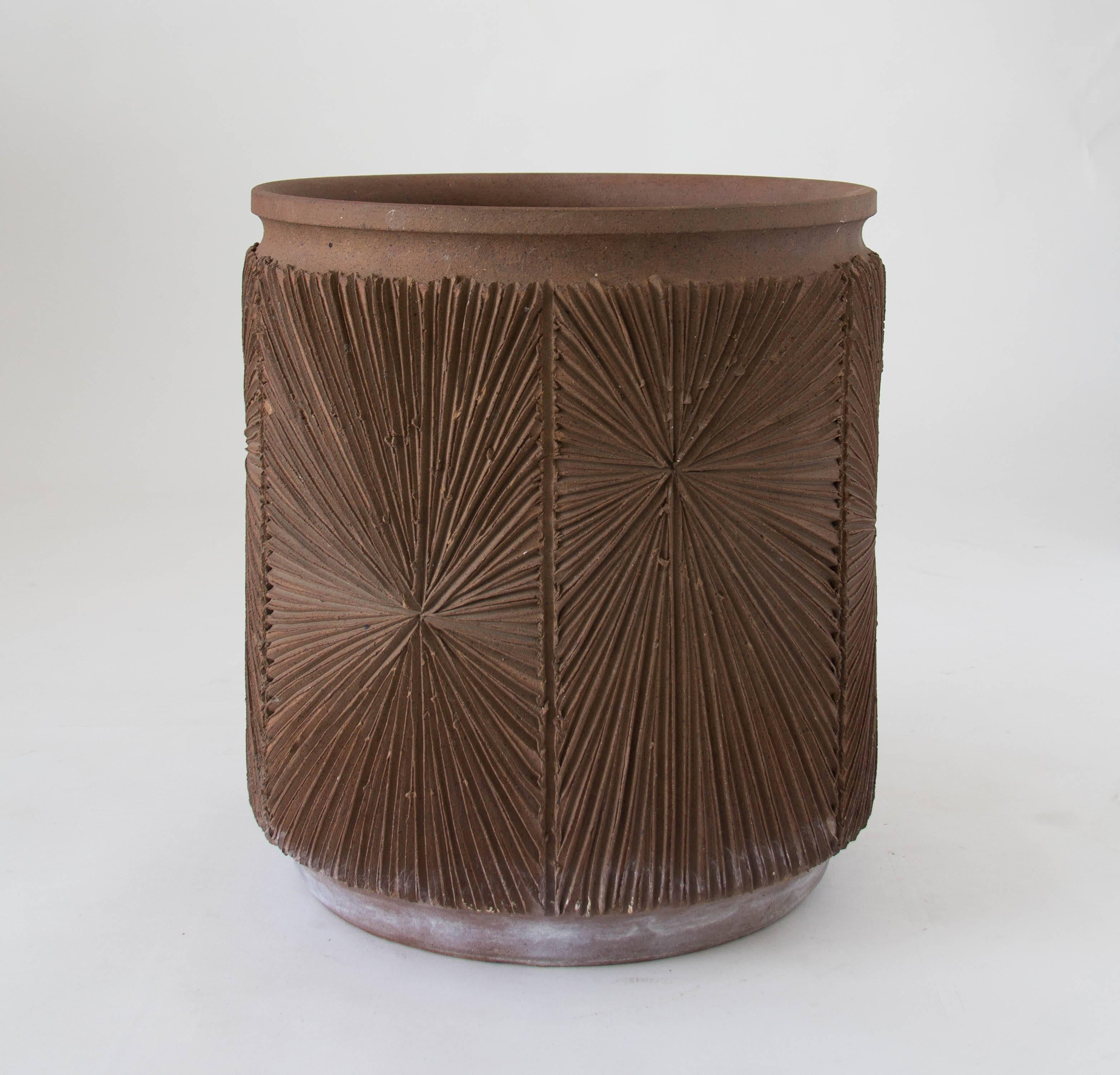 Mid-Century Modern Robert Maxwell and David Cressey Earthgender Large Cylindrical Planter