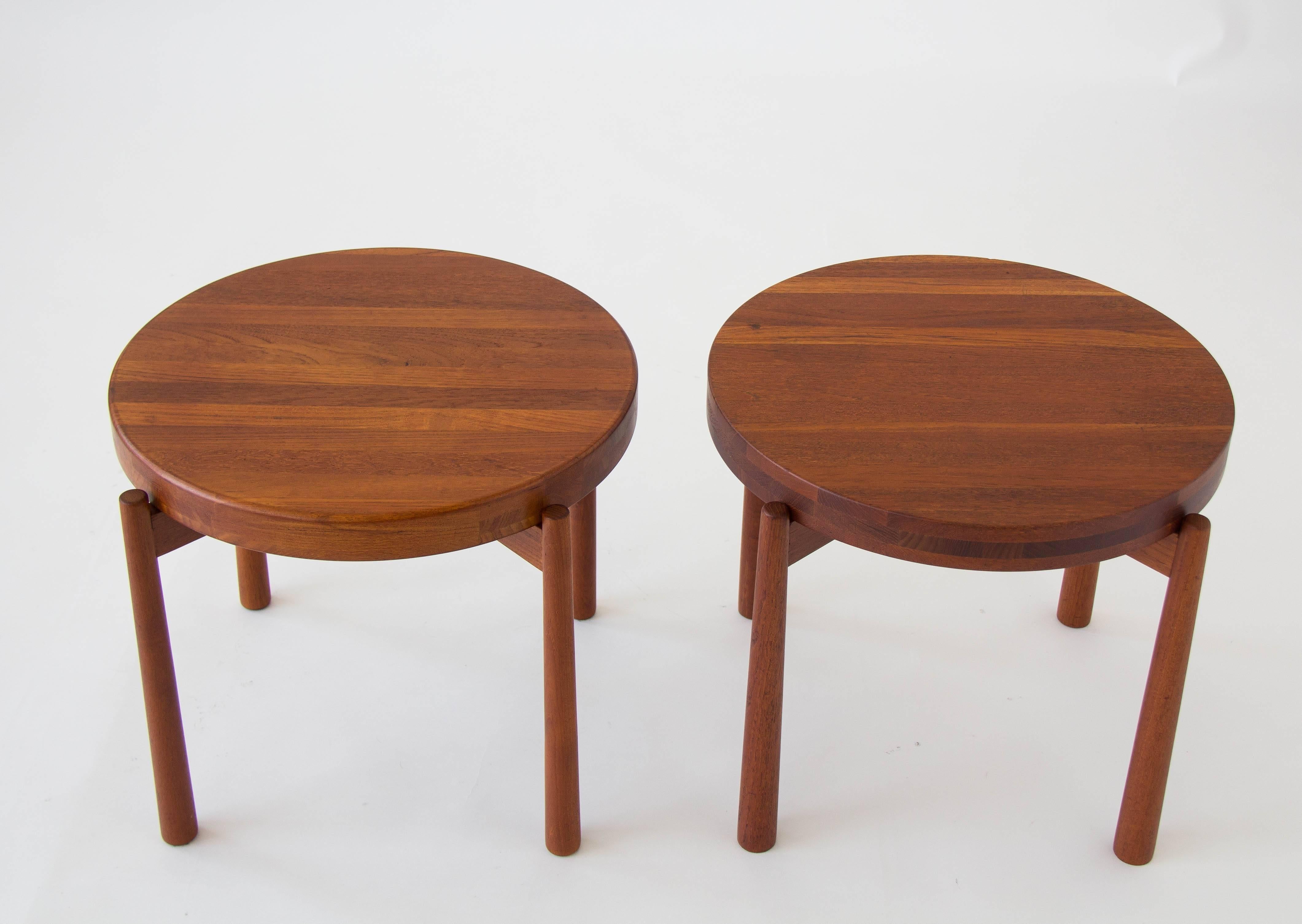 Scandinavian Modern Pair of Teak Tray Tables in the style of Jens Quistgaard