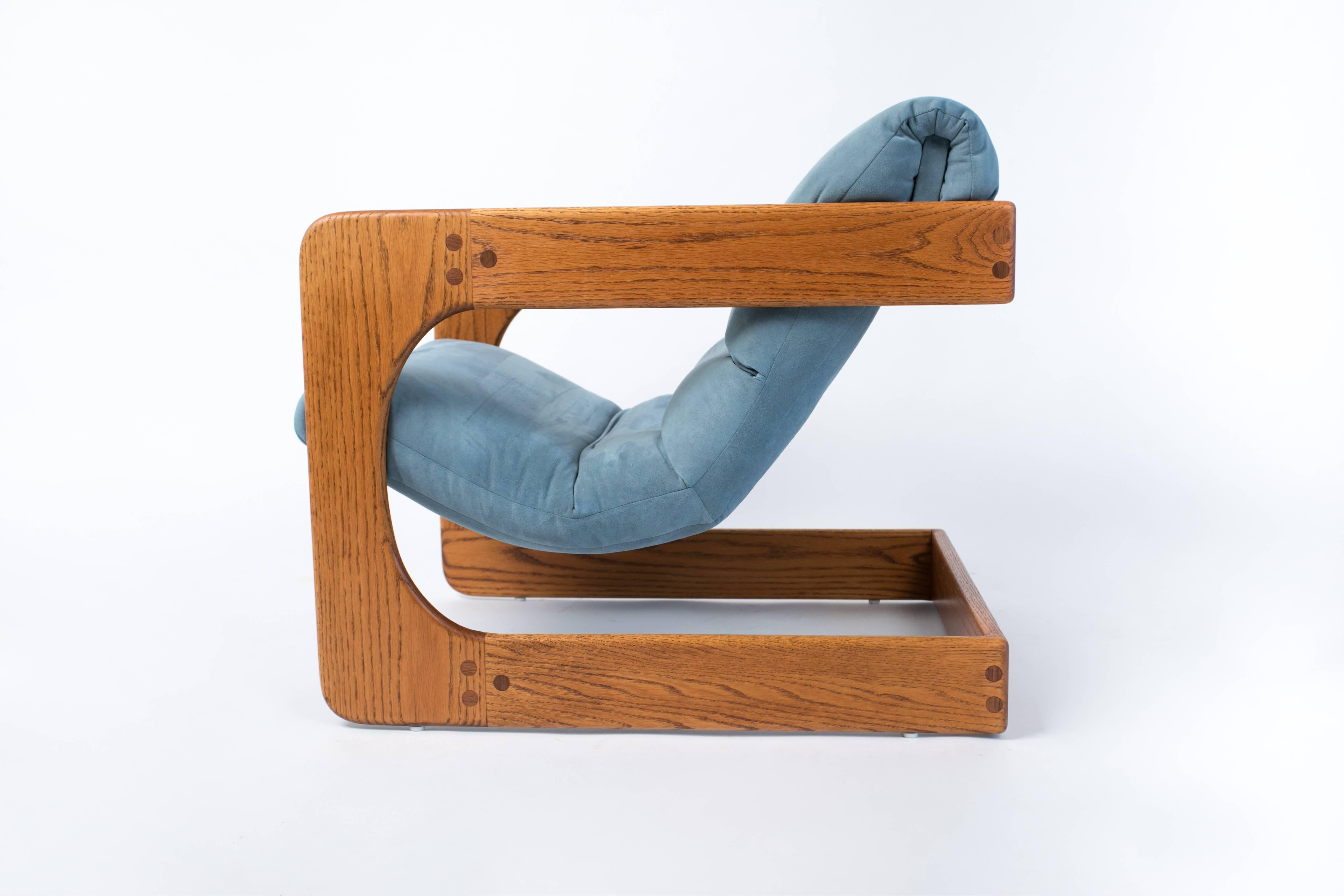 Pair of California-Designed Lounge Chairs by Lou Hodges 1