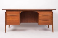 Svend Åge Madsen Executive Desk for Sigurd Hansen