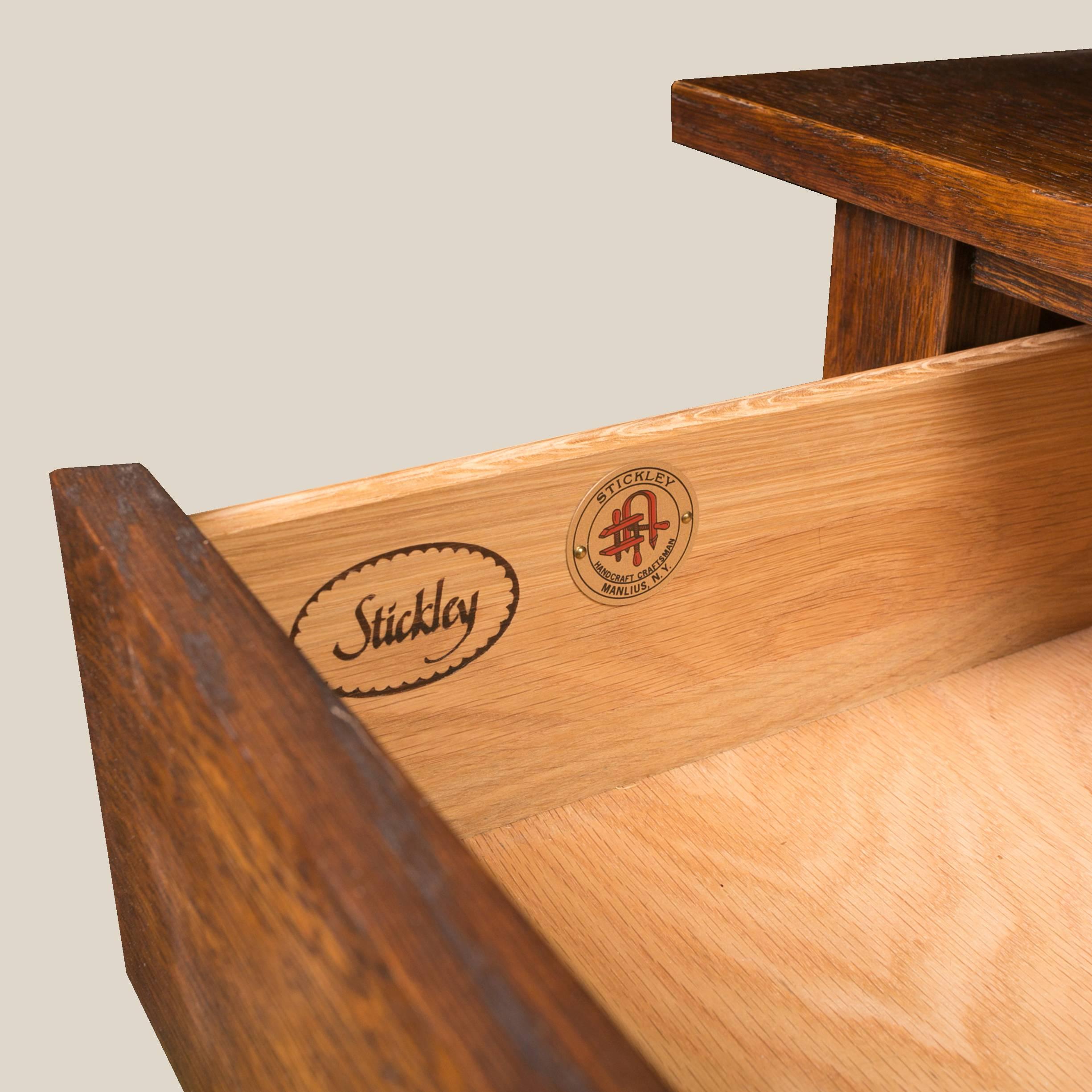 Harvey Ellis seven-drawer dresser 2006 collector's edition. Clean lines and reliable construction make up this seven-drawer dresser of solid white oak and dark copper hardware. Green velvet amenity trays in top drawer and dovetail construction.
 