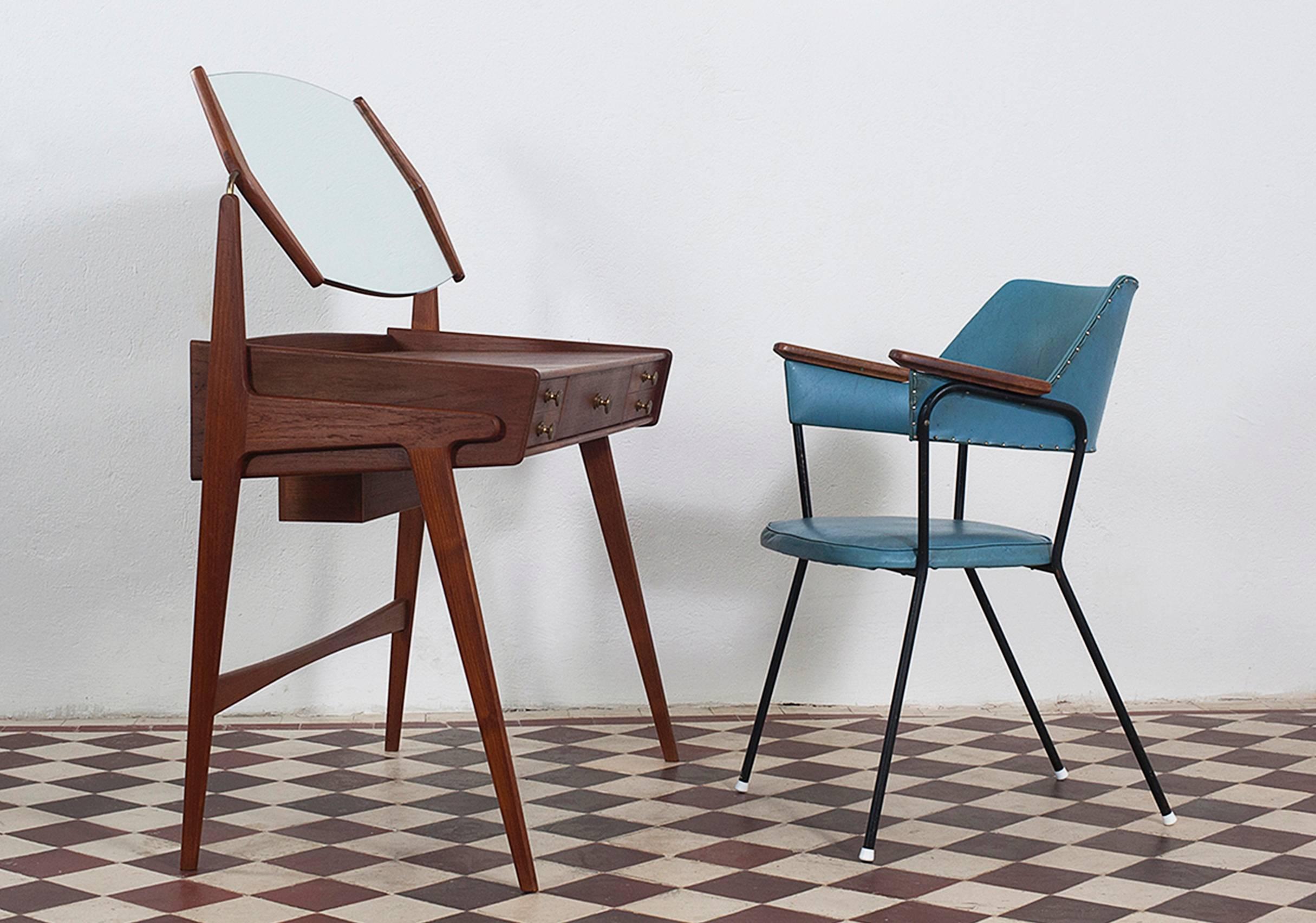 Mid-20th Century Marquetry Work Desk or Dressing Table