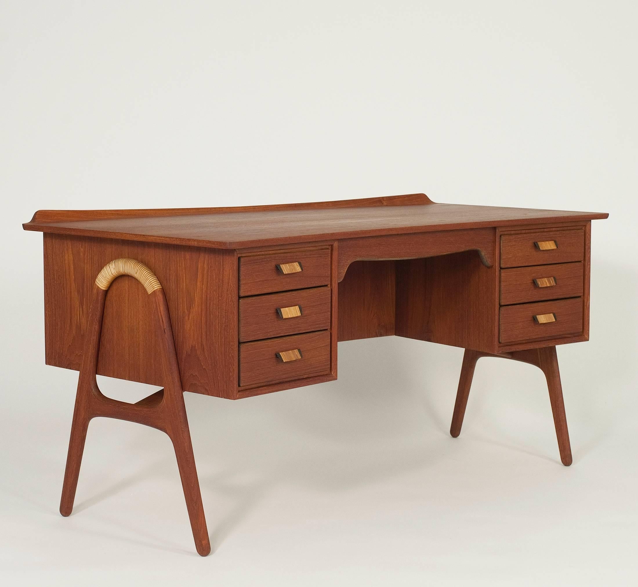 Very Rare Danish Mid-Century Modern Teak Desk by Svend Aage Madsen, 1953 In Excellent Condition In Berlin, DE