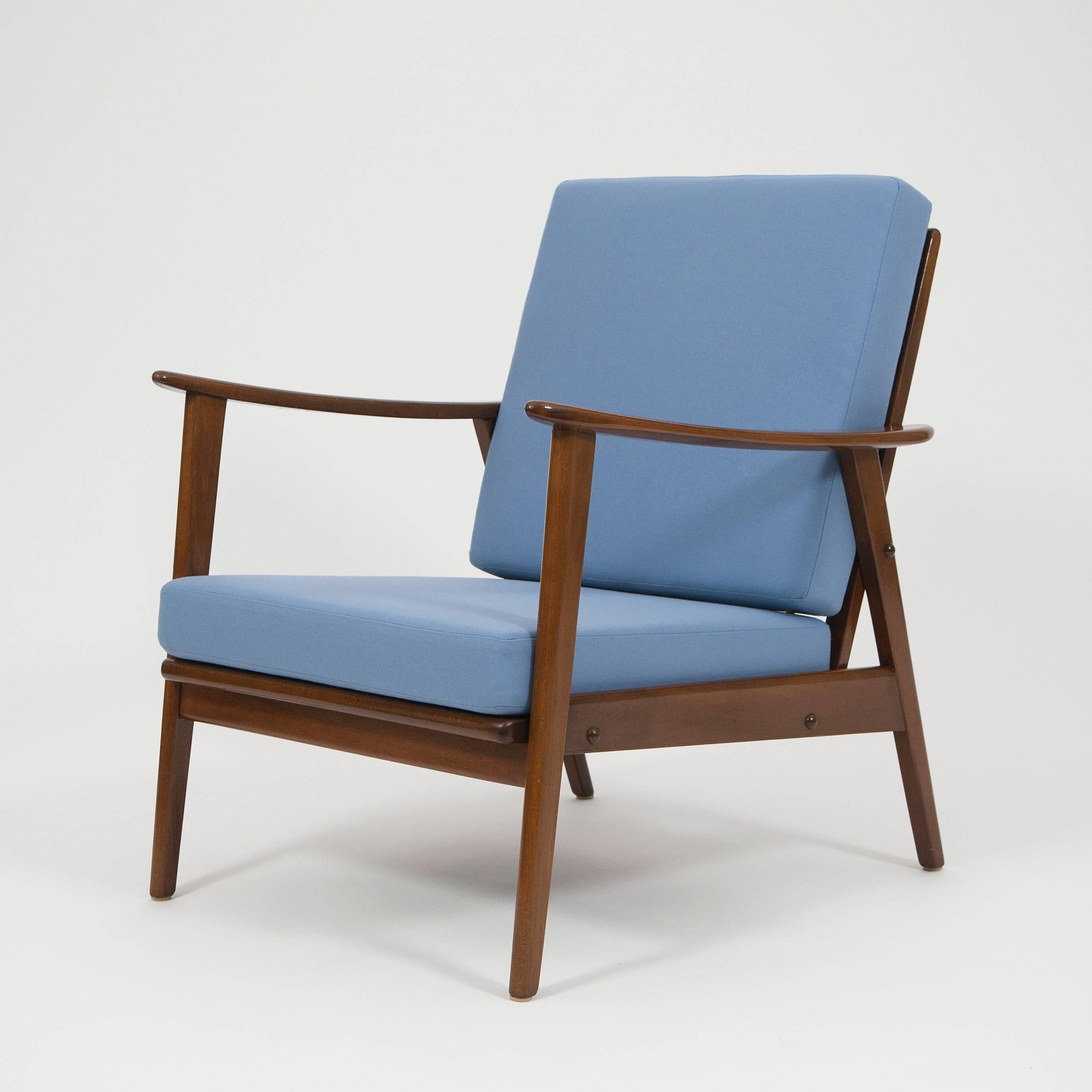 Walnut Pair of Mid-Century Modern Easy Chairs, Germany, 1960