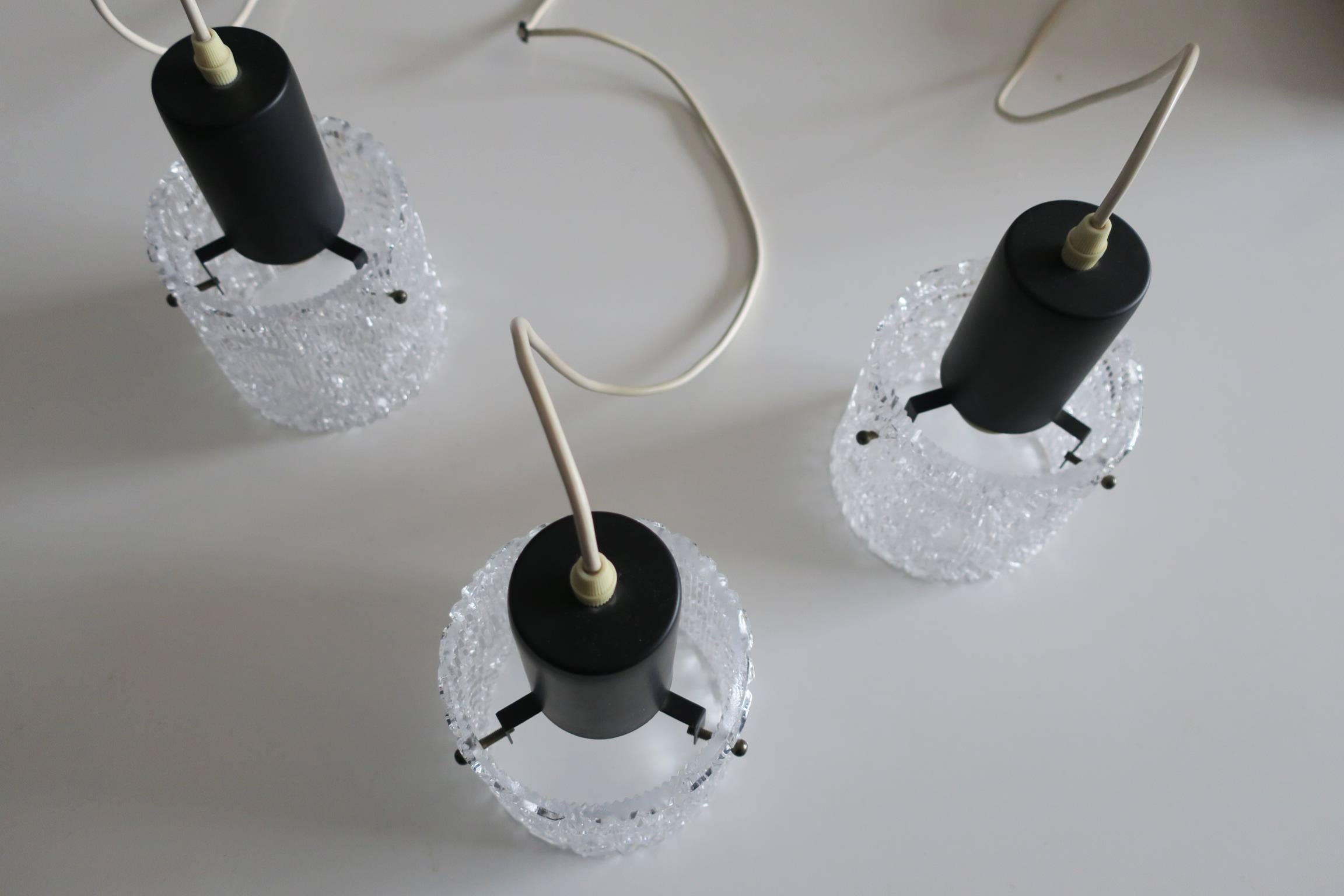 Set of Three Vintage Doria Sculpted Glass and Black Metal Pendants In Good Condition For Sale In Berlin, DE