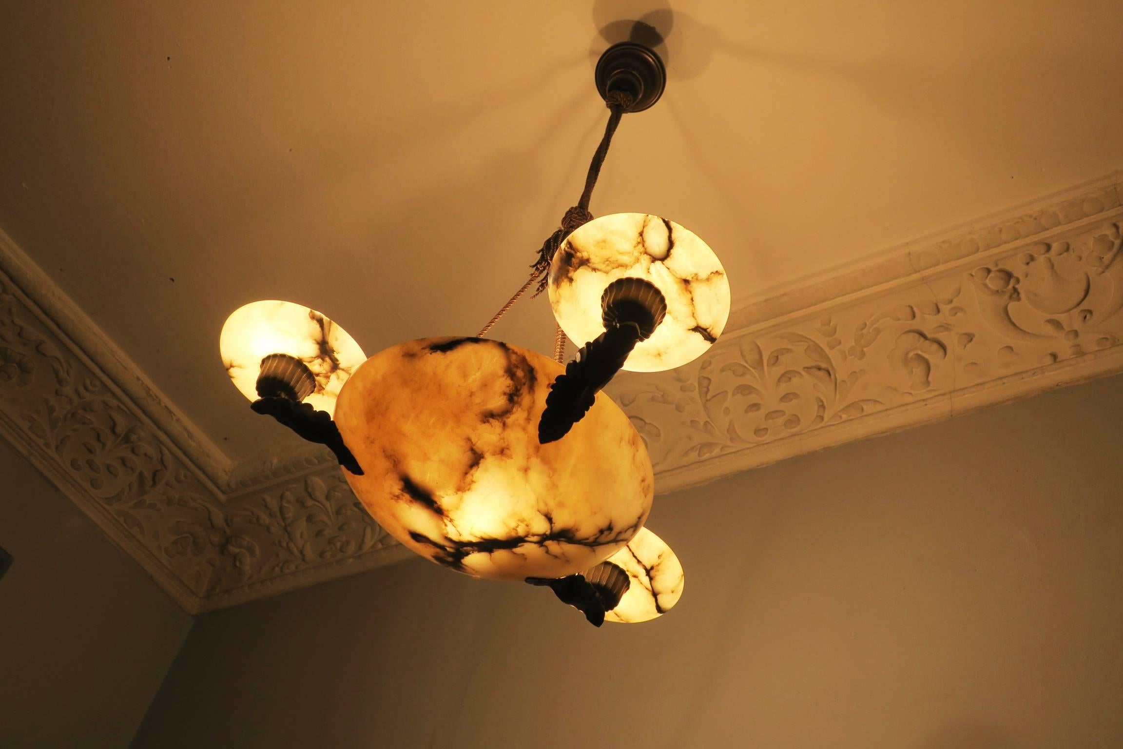 Antique Alabaster and Bronze Four-Light Chandelier, 1910-1920 For Sale 1