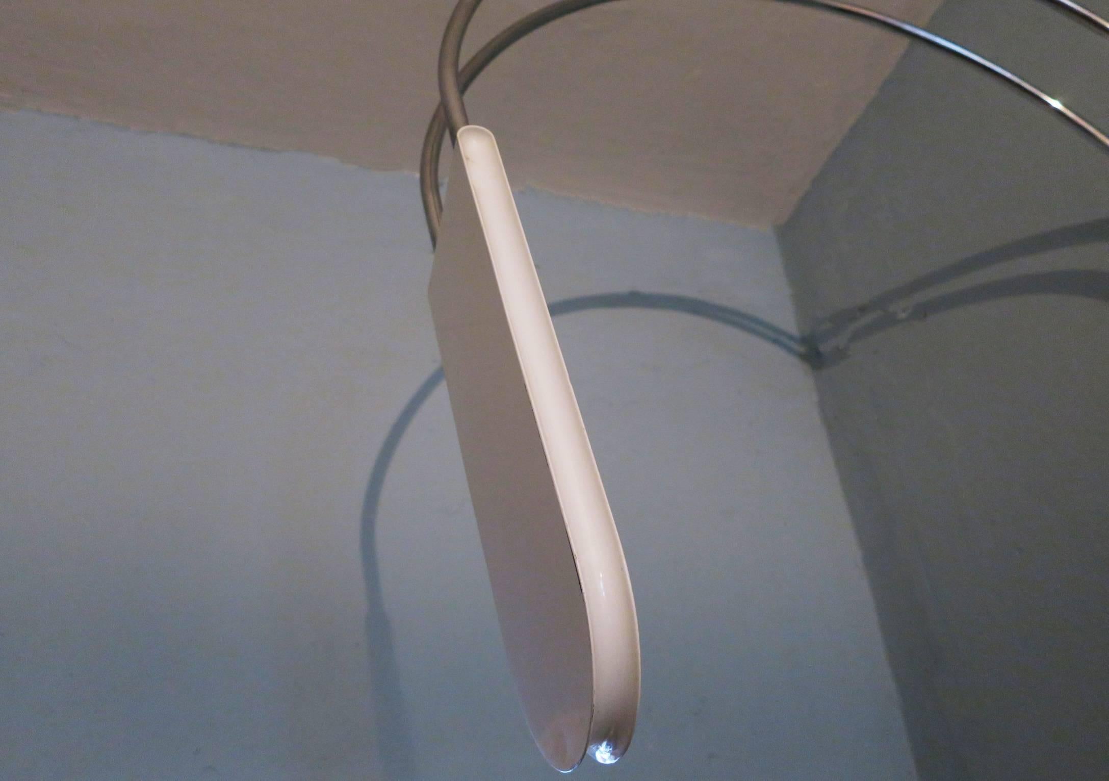 Bruno Gecchelin Italian arc ceiling or wall light, 1970s. The lamp gives a strong light and can be used with a dimmer.