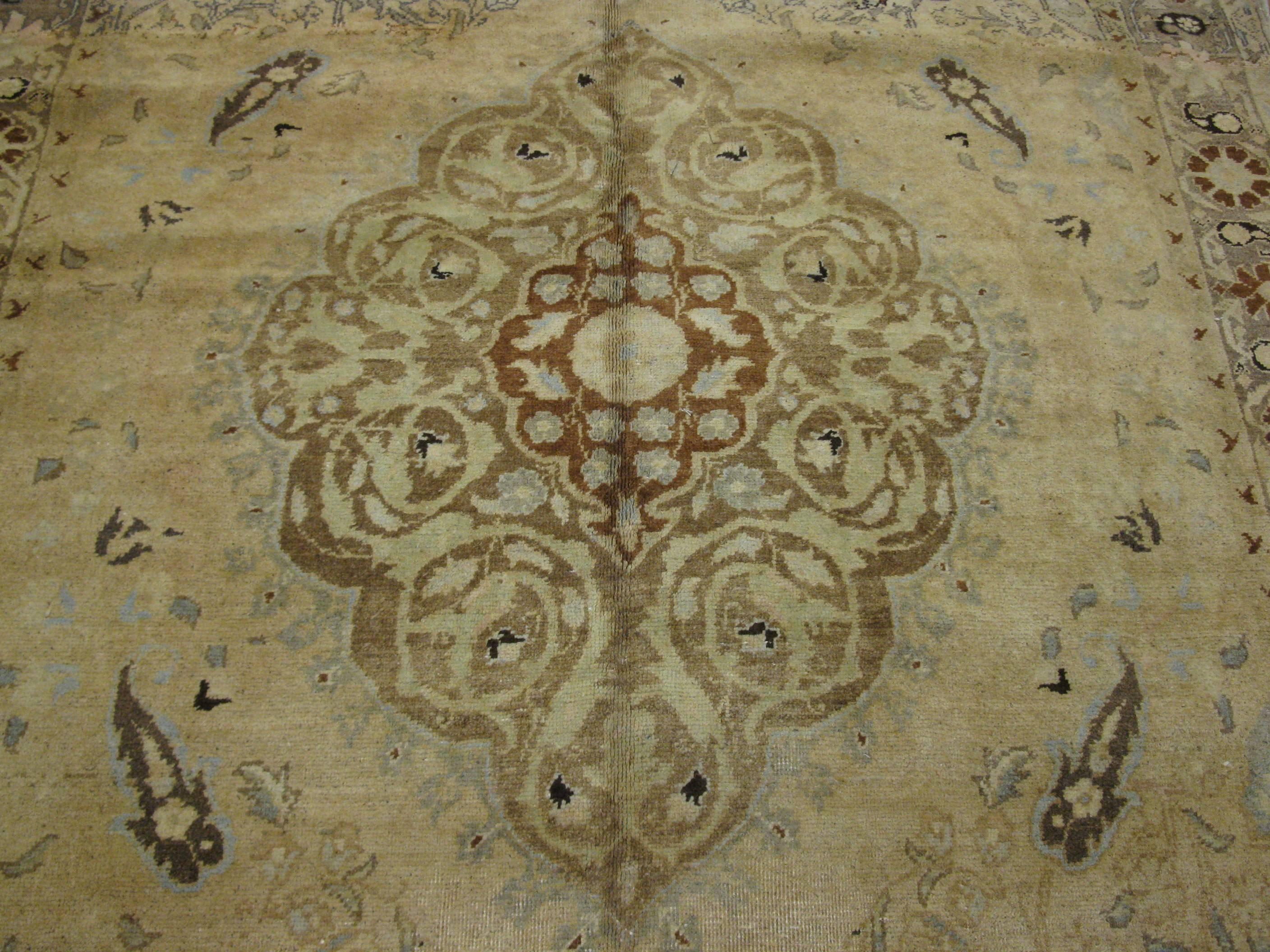 Tabriz Hand Knotted Gallery Size Turkish Rug