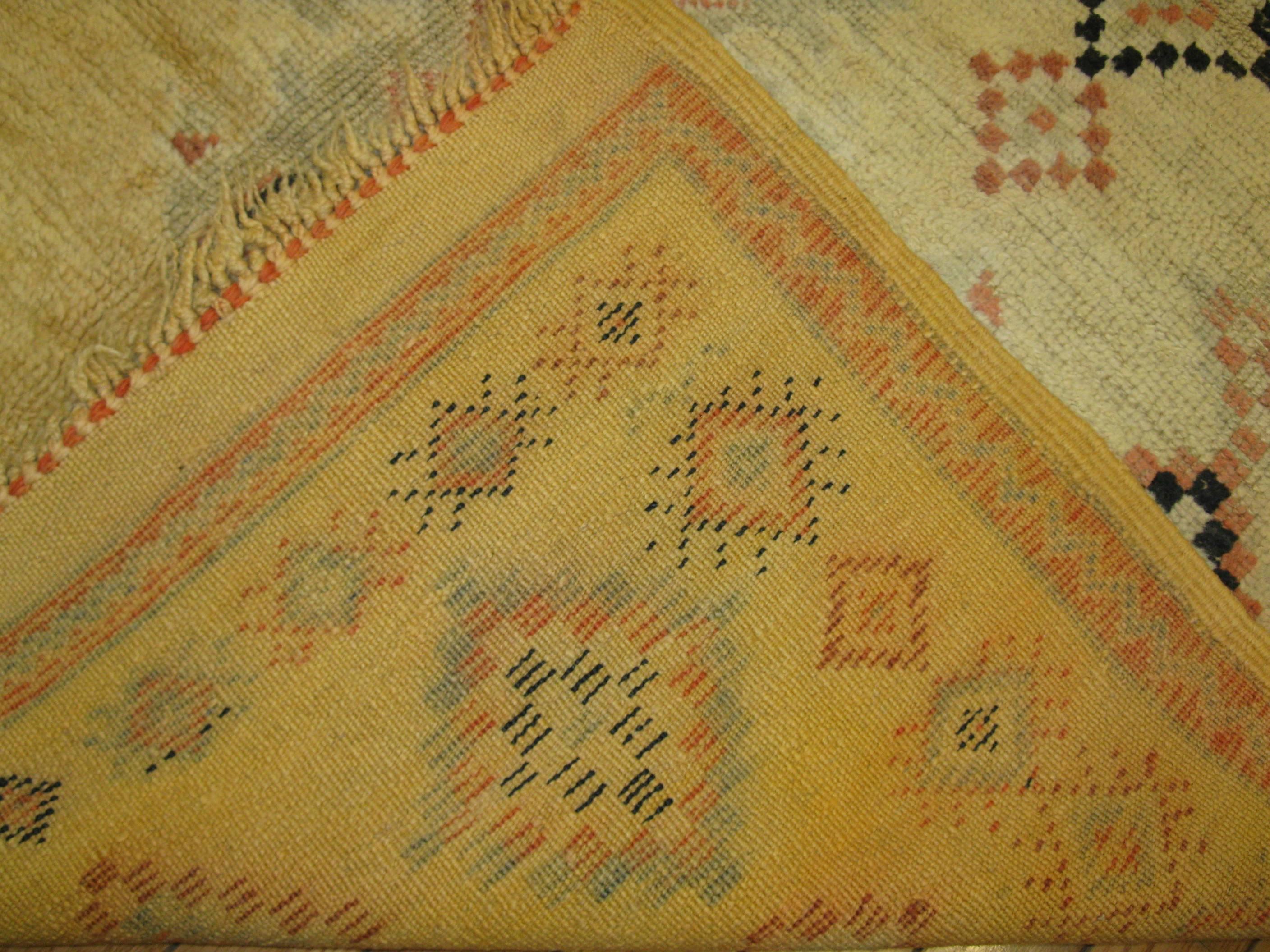 20th Century Vintage Hand-Knotted Moroccan Rug For Sale