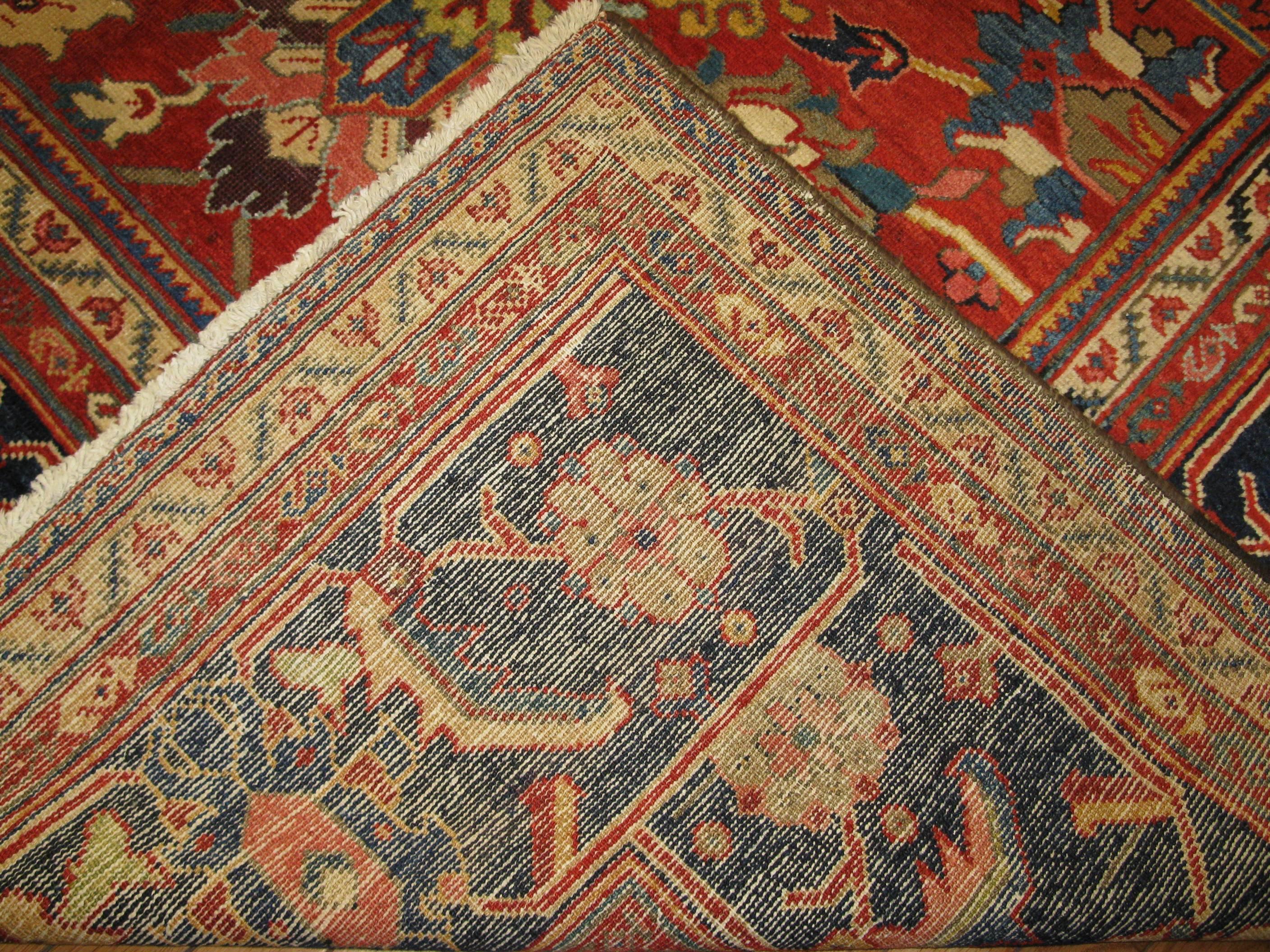 Large Antique Handmade Wool Red Navy Green Persian Mahal Rug In Excellent Condition For Sale In Atlanta, GA