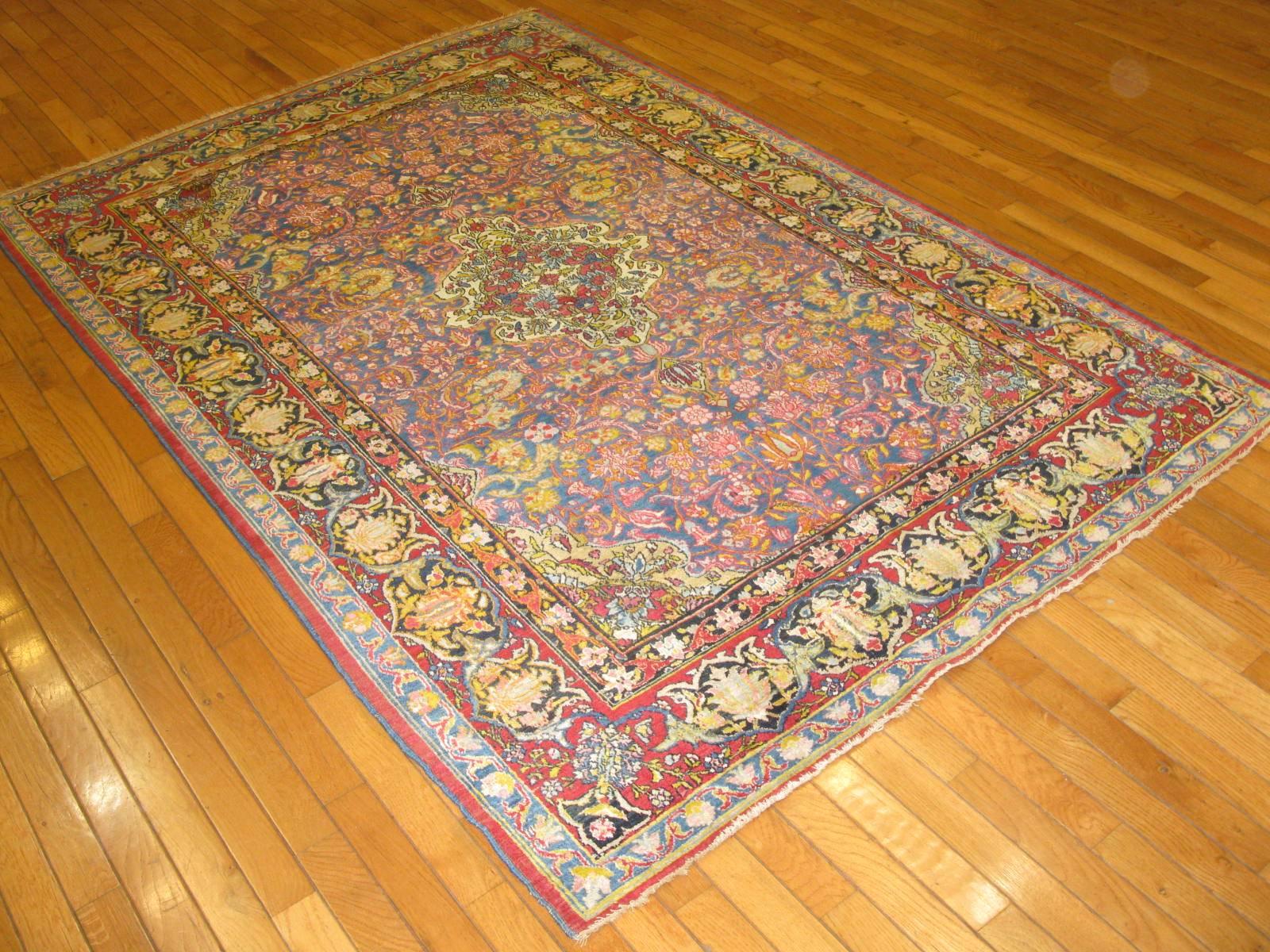 Antique Hand Knotted Wool Blue Color Persian Isfahan Rug In Excellent Condition For Sale In Atlanta, GA