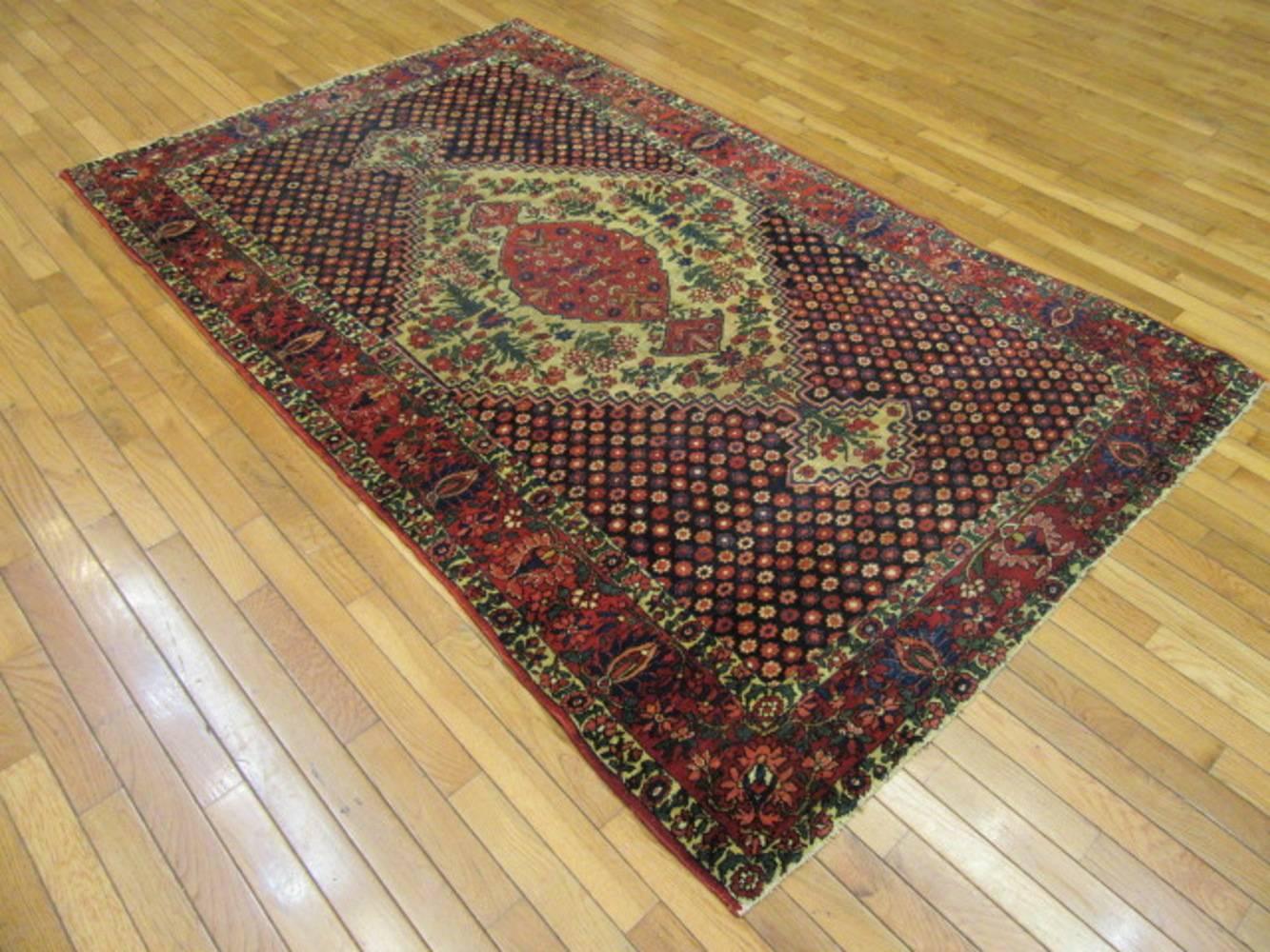 19th Century Fine Antique Persian Baktiary Rug For Sale