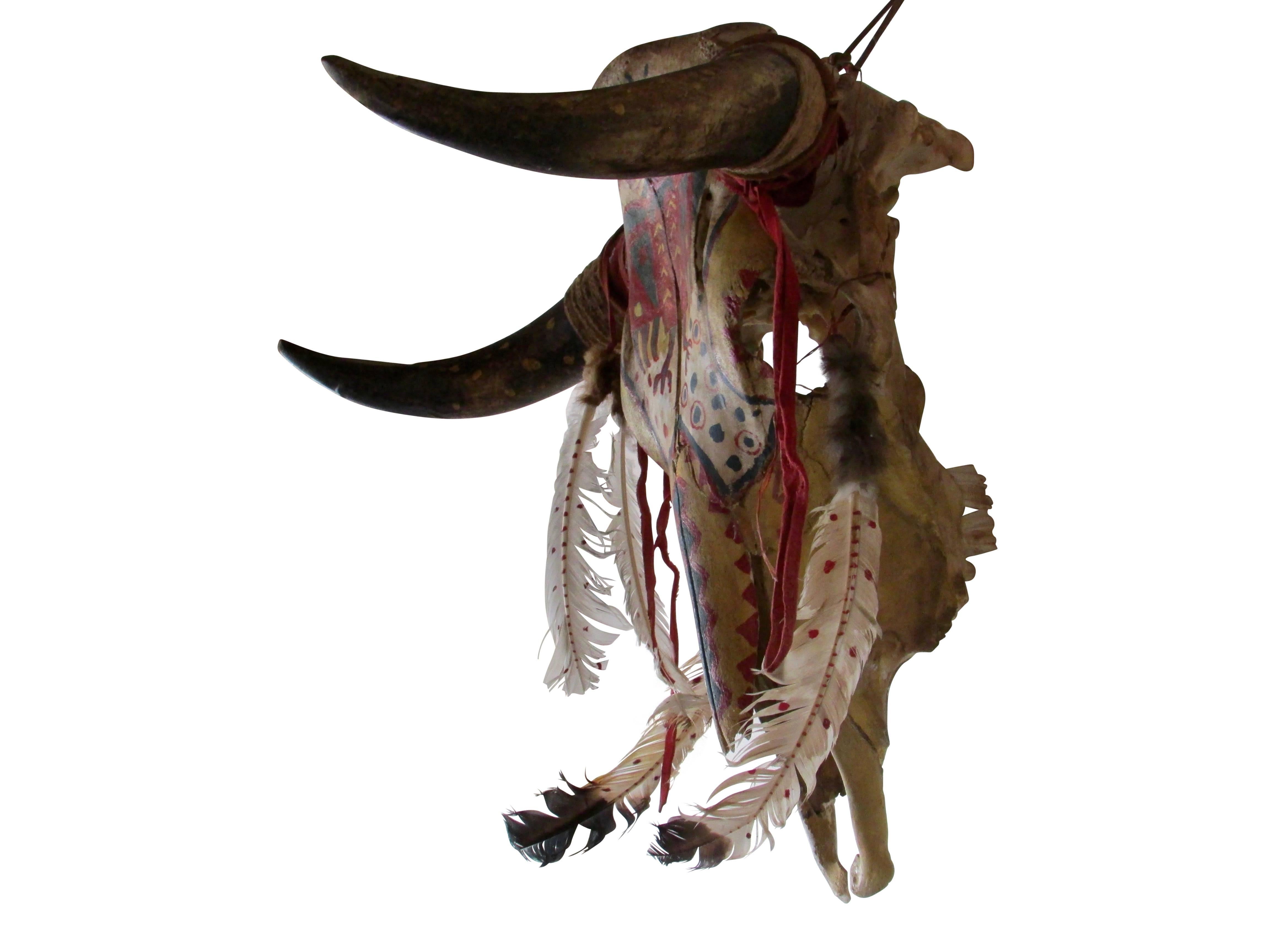 1930s Painted Sioux Steer Skull In Good Condition In Seattle, WA