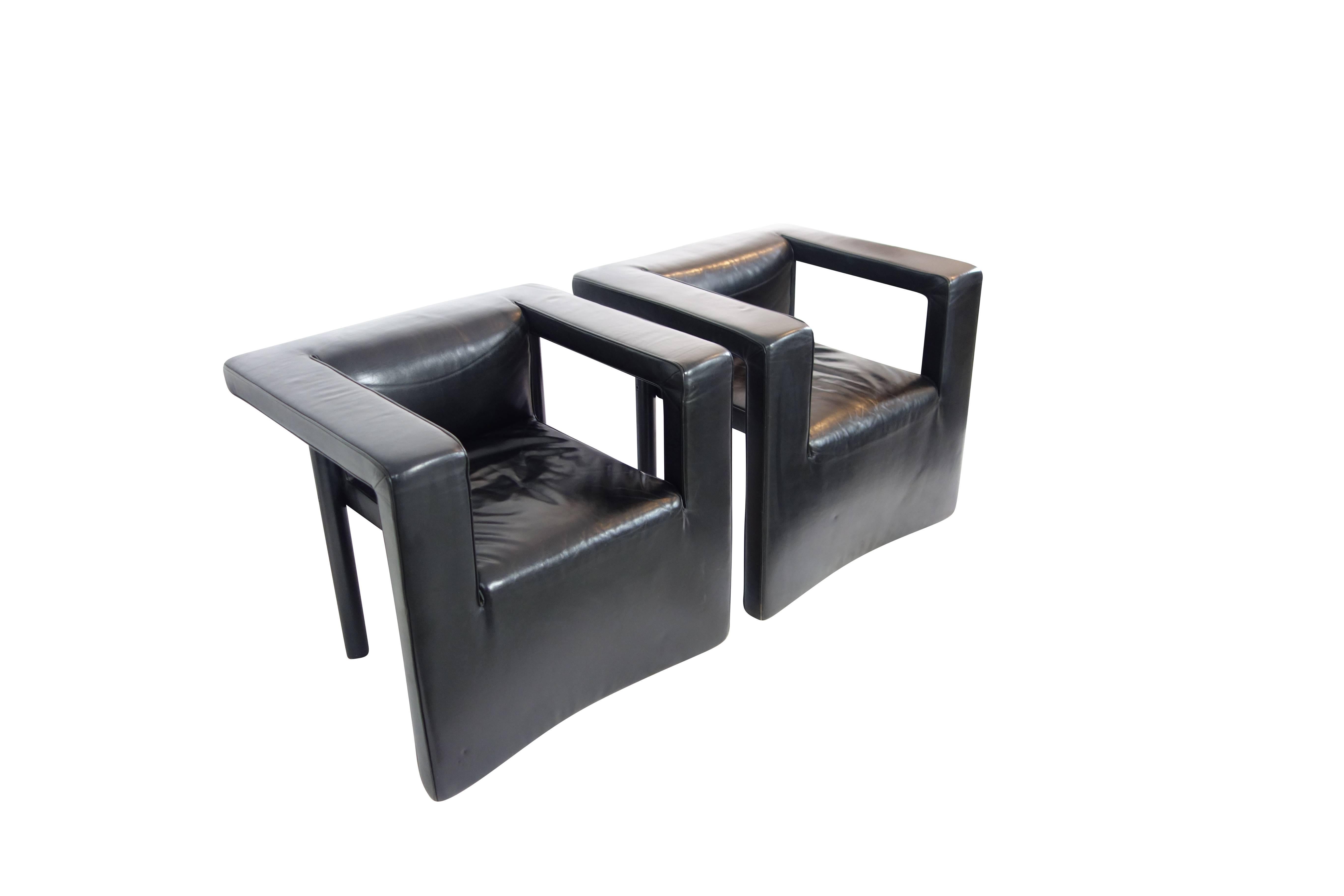 Swiss Single Black Leather De Sede Lounge Armchair (1)