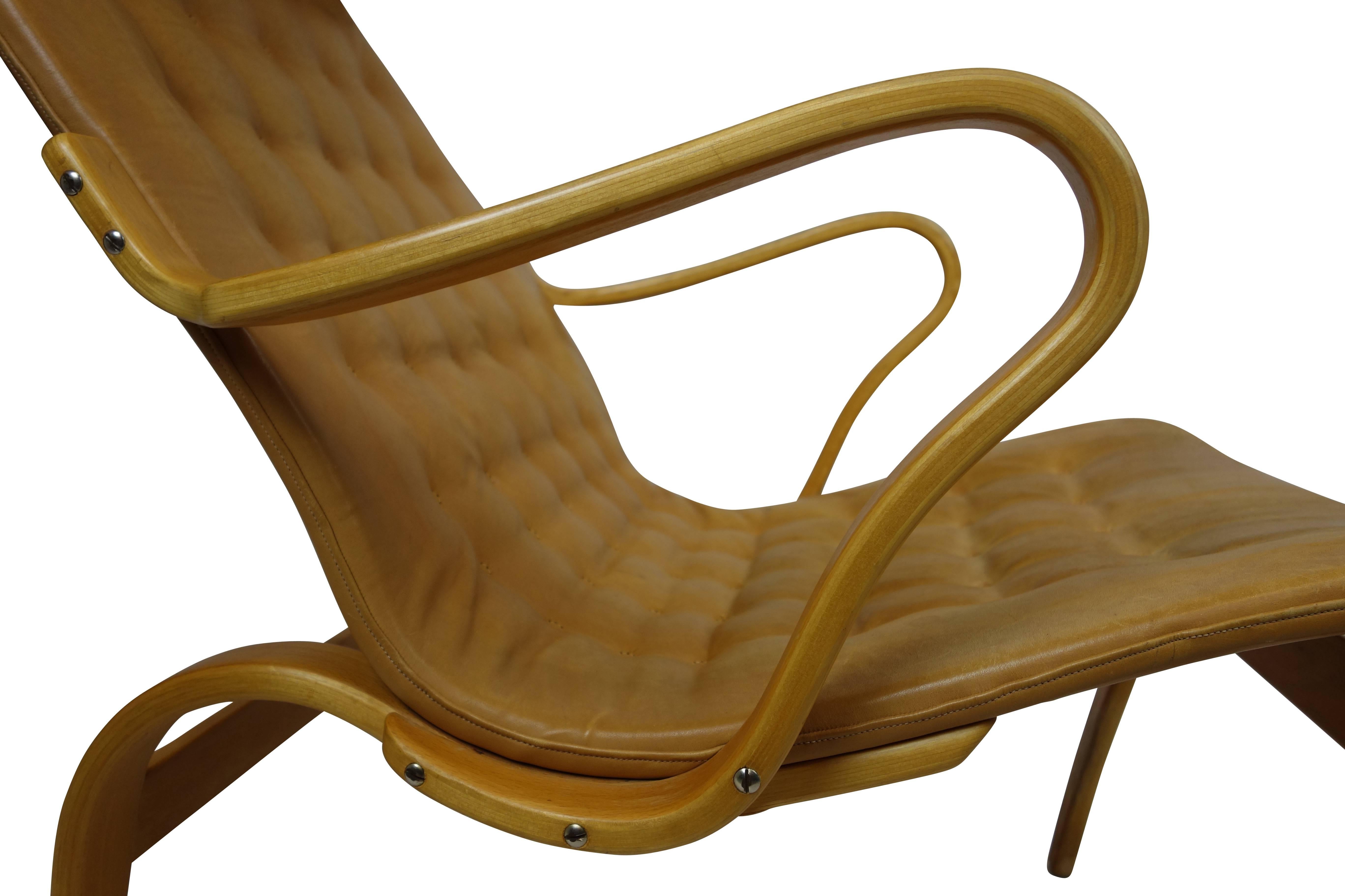 Scandinavian Modern Miranda Lounge Chair by Bruno Mathsson For Sale
