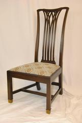 Paire de chaises d'appoint "Sebastian" en acajou de style Arts & Crafts par Hickory Chai