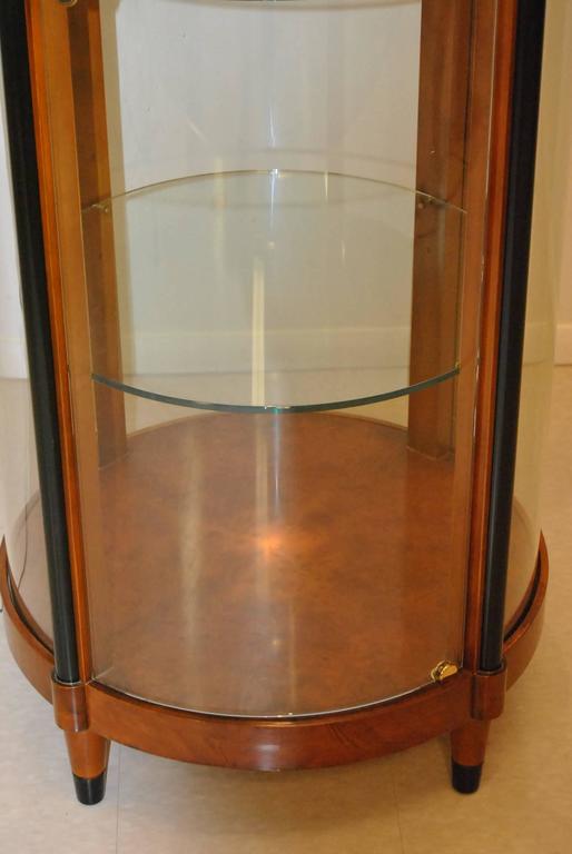 Round curio sale