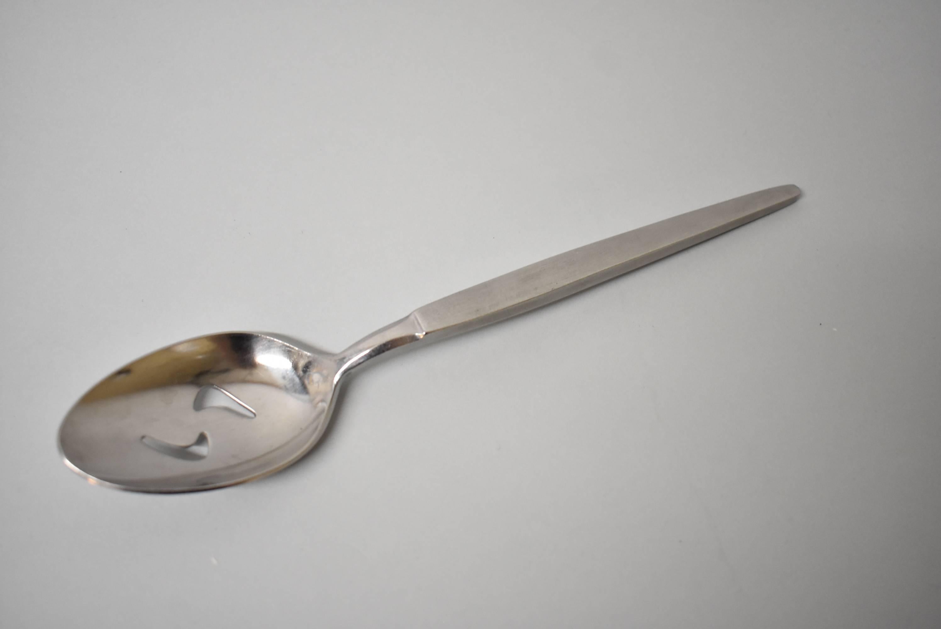 stanley roberts flatware