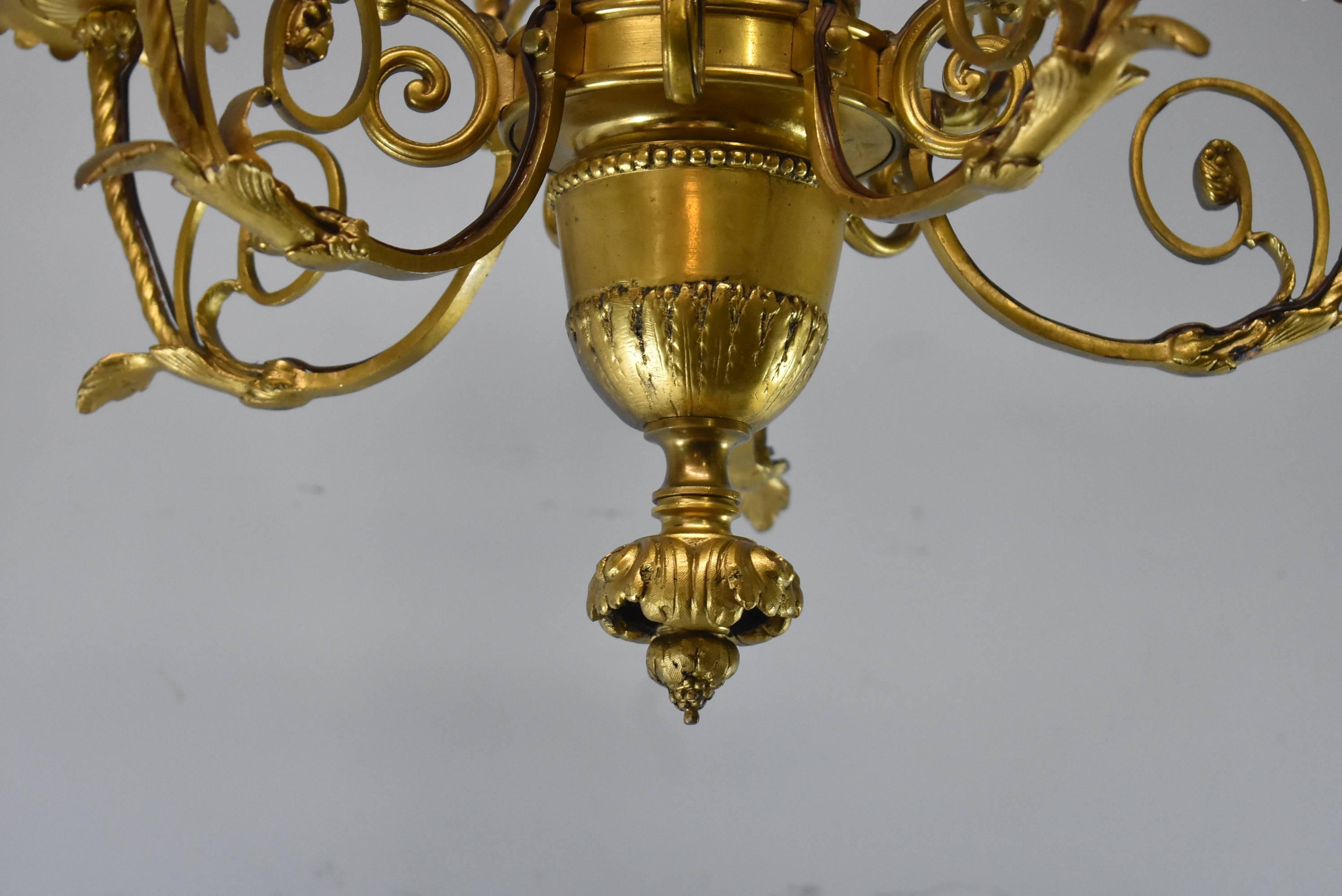 French Provincial French Style Ten-Arm Bronze Gold Doré Chandelier Rose Swag Details For Sale