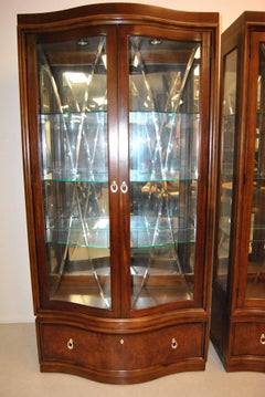 Thomasville Bogart Collection "Bel Air" Mahogany Curio China Display Cabinet