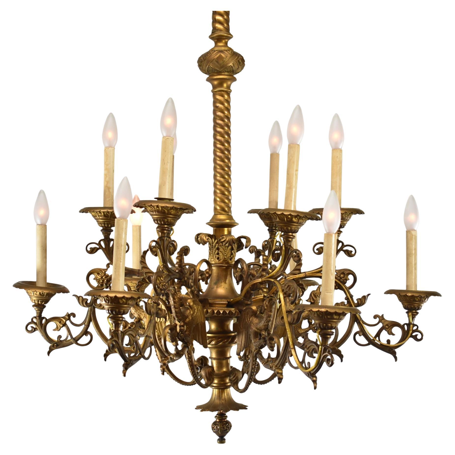 Großer sechsarmiger 12-Licht-Kronleuchter mit mythischem Drachen aus Bronze im gotischen Rokoko-Stil