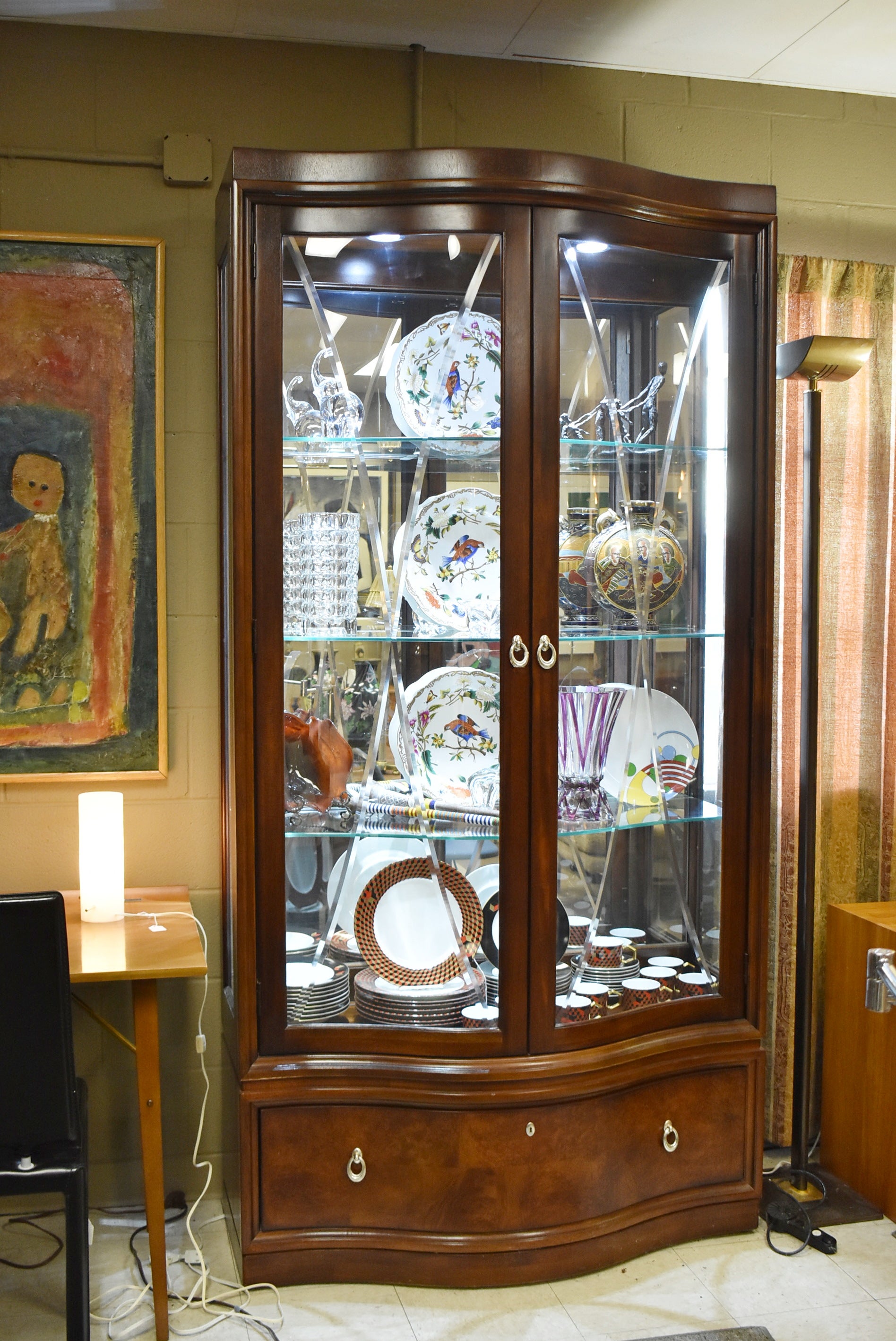 Thomasville Bogart Collection "Bel Air" Mahogany Curio China Display Cabinet For Sale